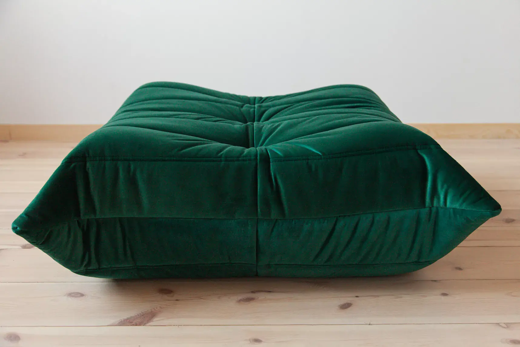 Togo Ottoman Emerald Green Velvet 5