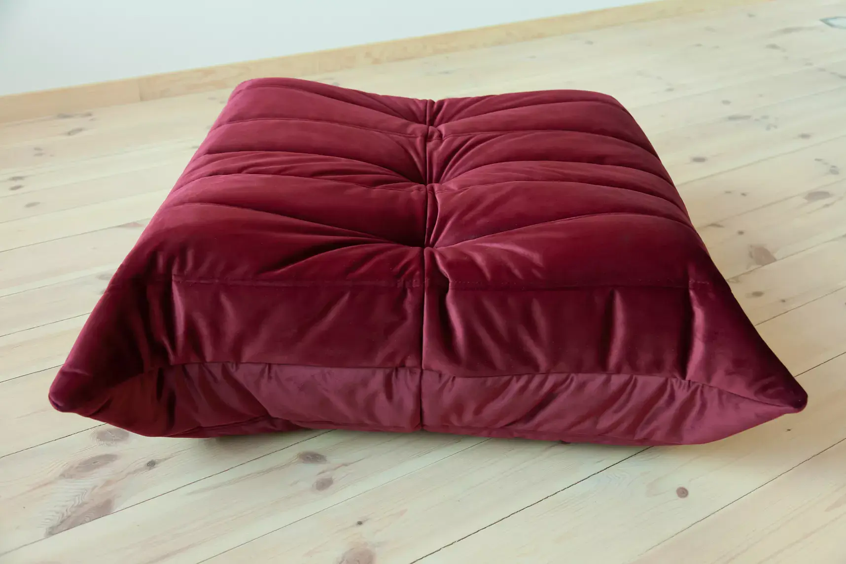 Togo Ottoman Velvet Burgundy 3