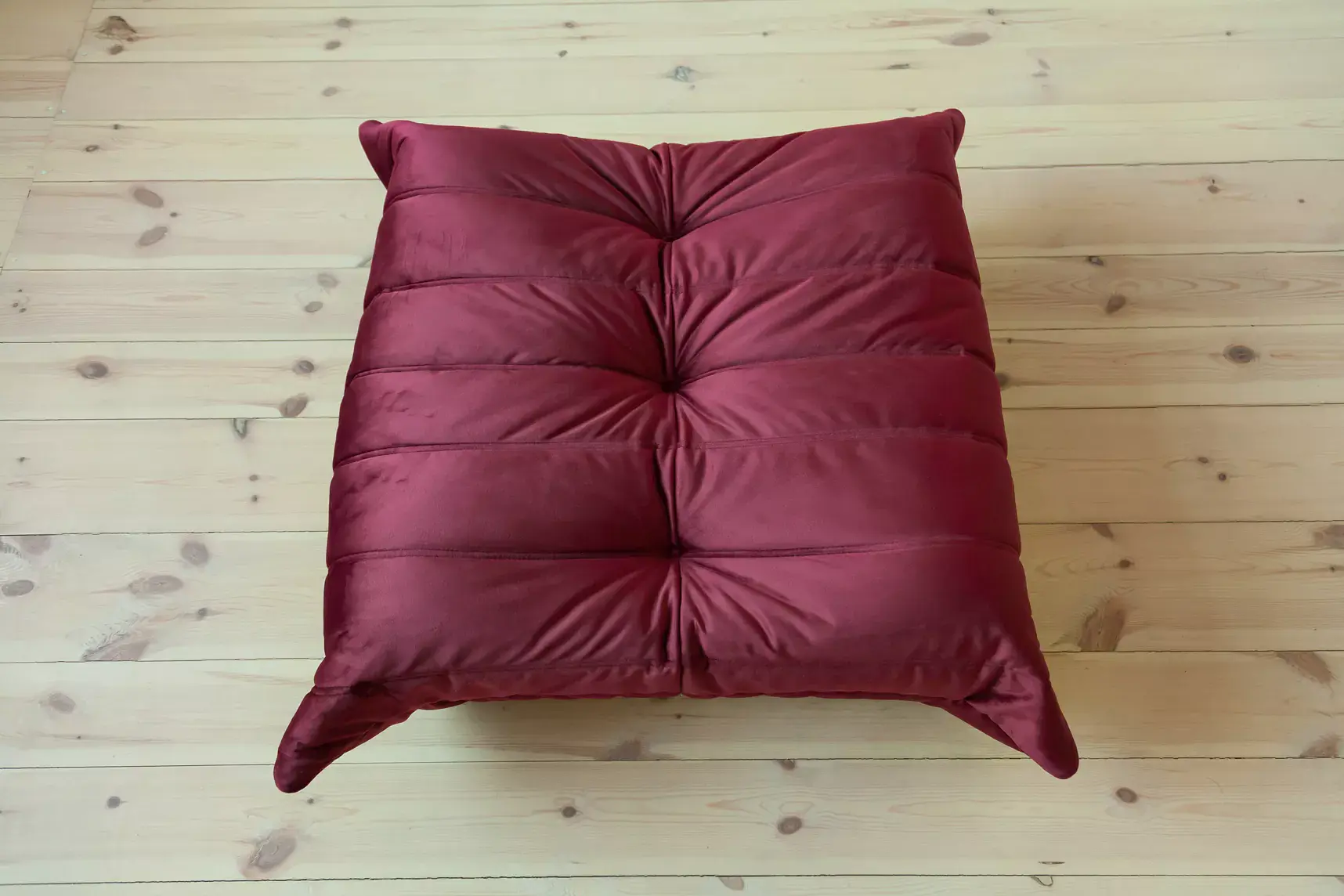Togo Ottoman Velvet Burgundy 4