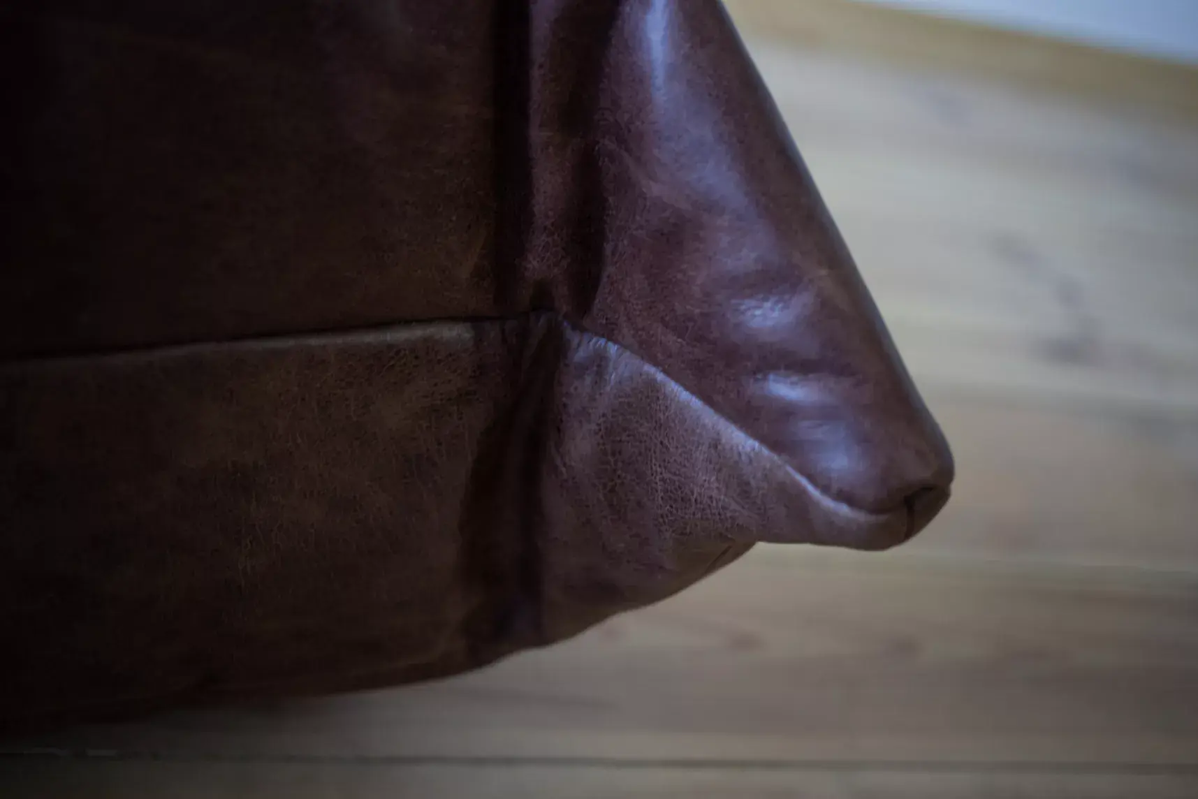 Togo Ottoman Leder Braun 4