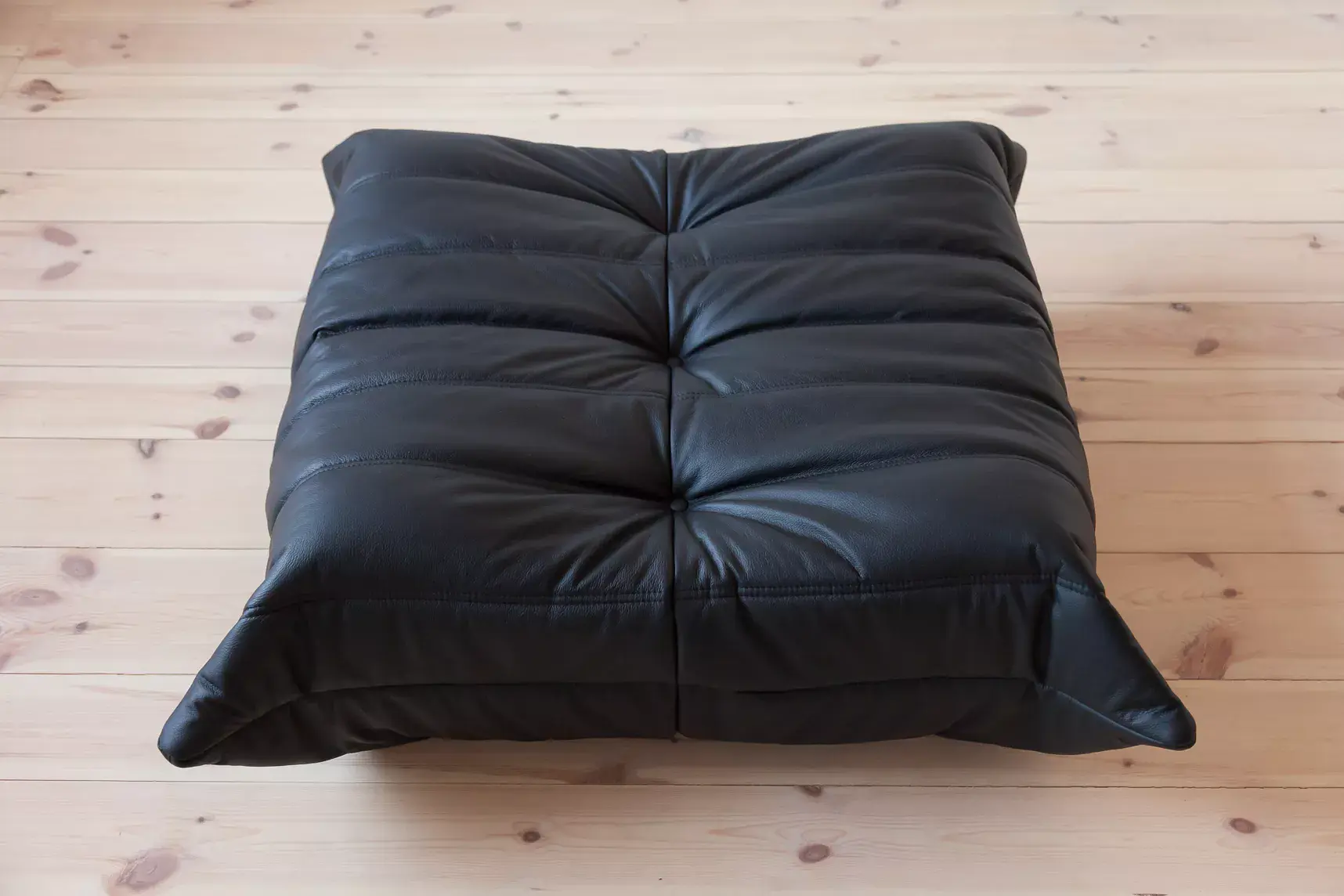 Togo Ottoman Madras-Leather Black 1