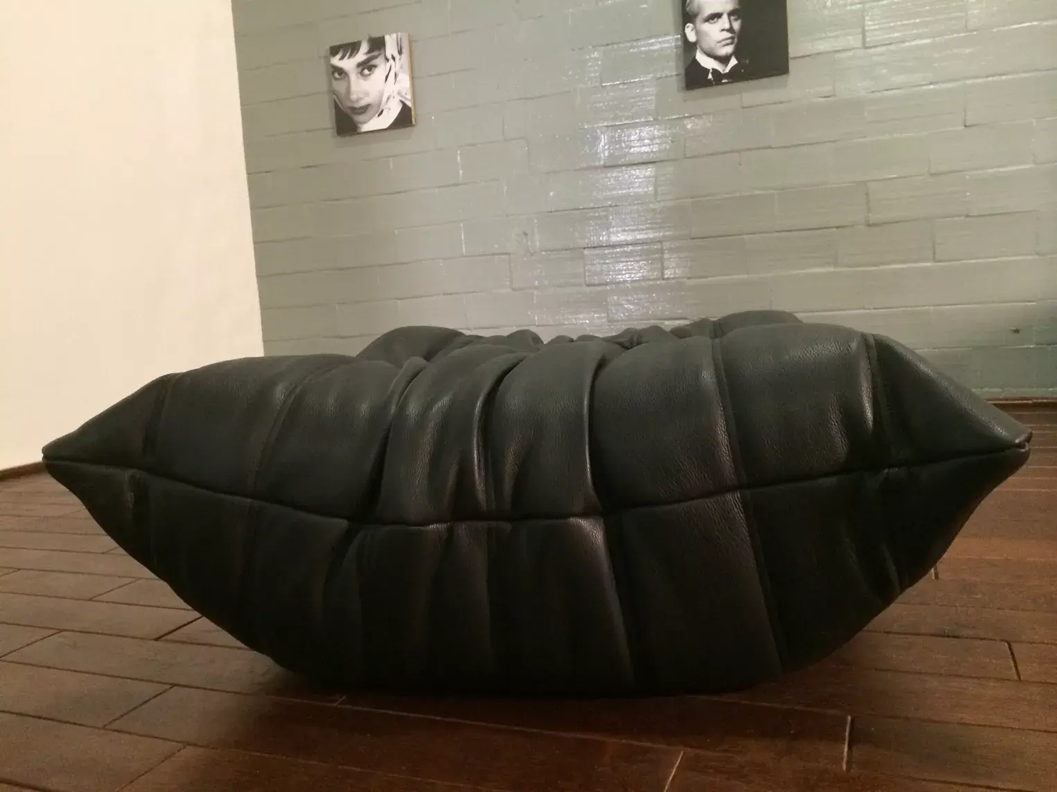 Togo Ottoman Leder Schwarz 3