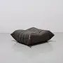 Togo Ottoman Leder Grau 2