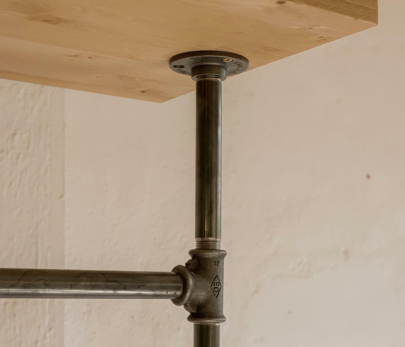 Industrial Garderobenständer Olivholzoptik 2