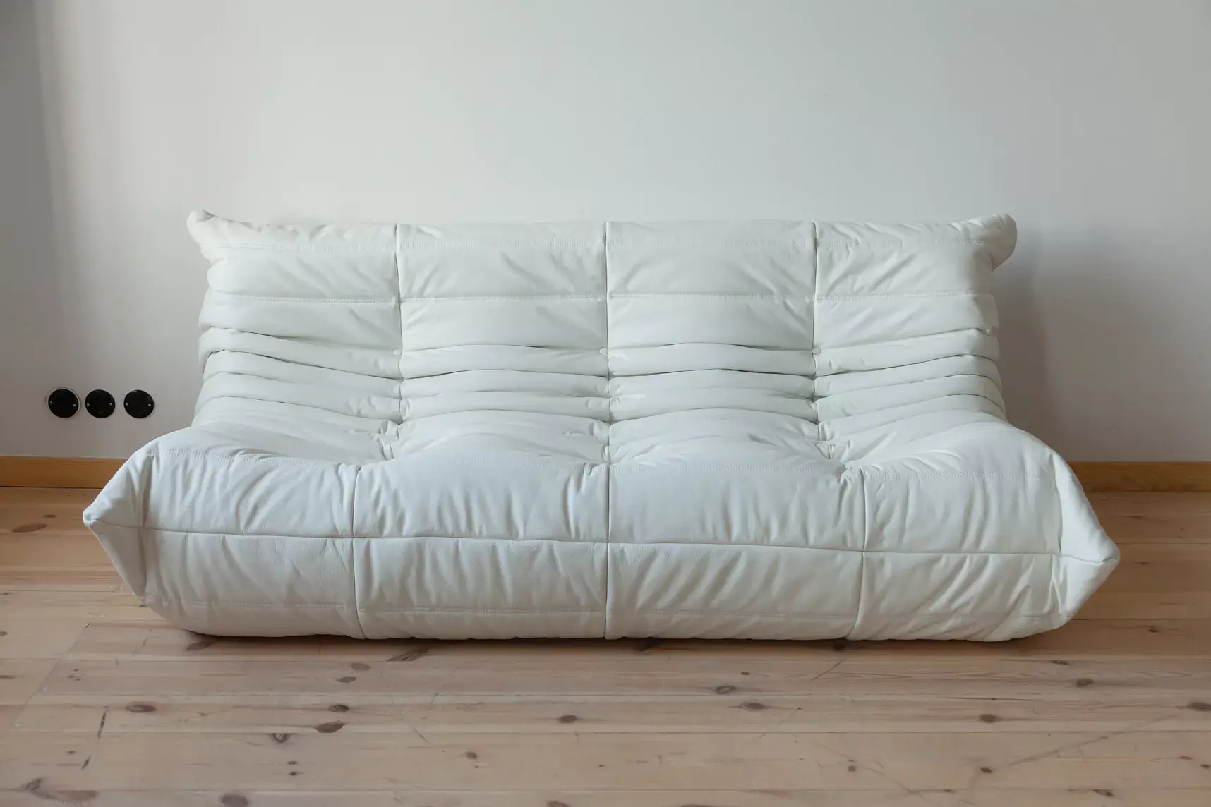 Togo Lounge Set 3-pc. Madras Leather White 1