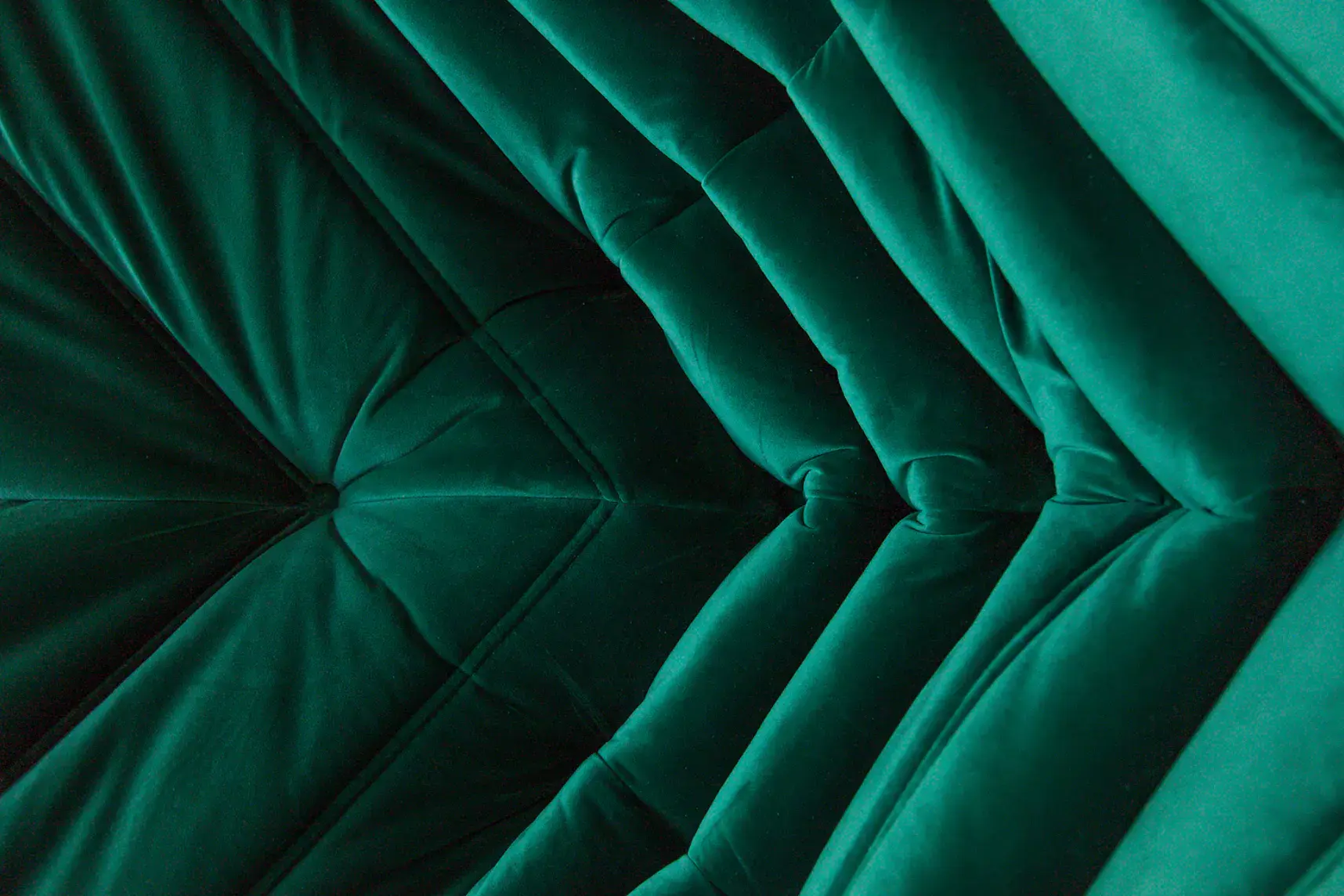 Togo Corner Sofa Velvet Emerald Green 9