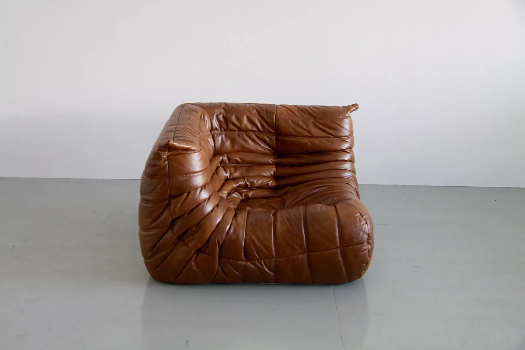 Togo Corner Sofa High Gloss Leather Antique Brown 4