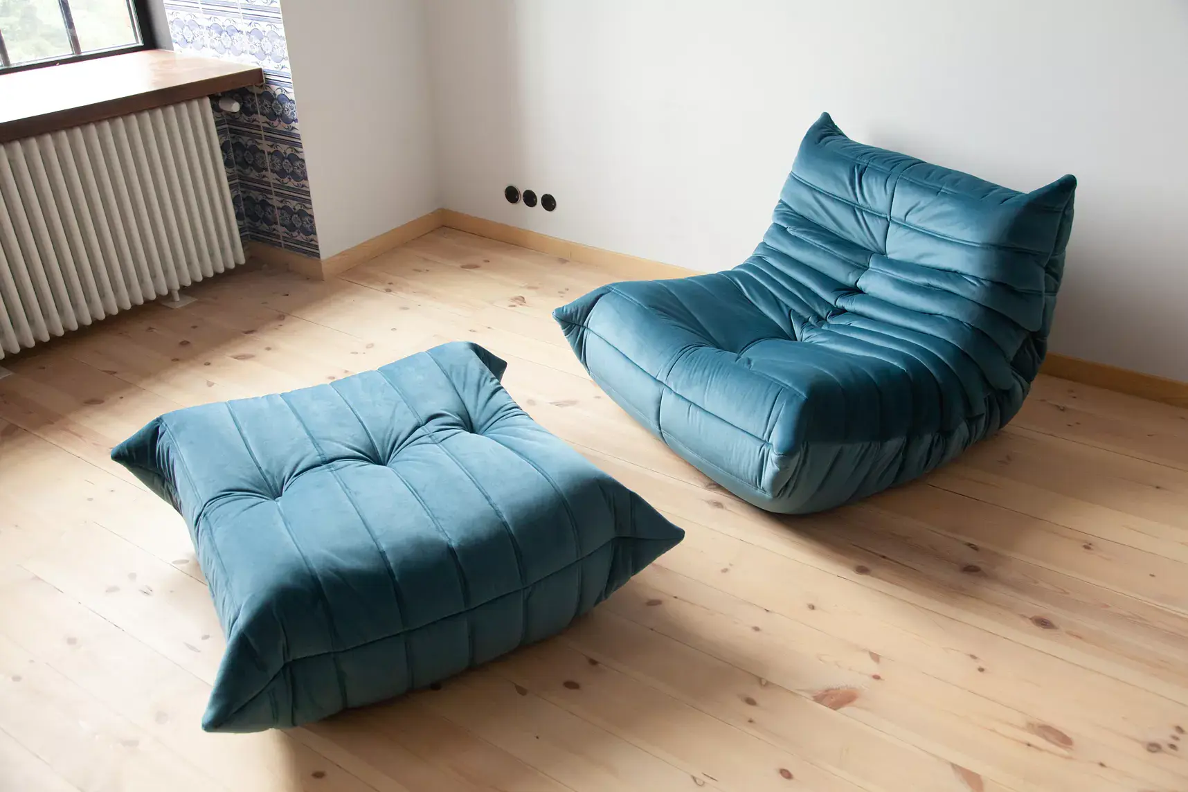 Togo armchair and ottoman set velvet sea blue 1