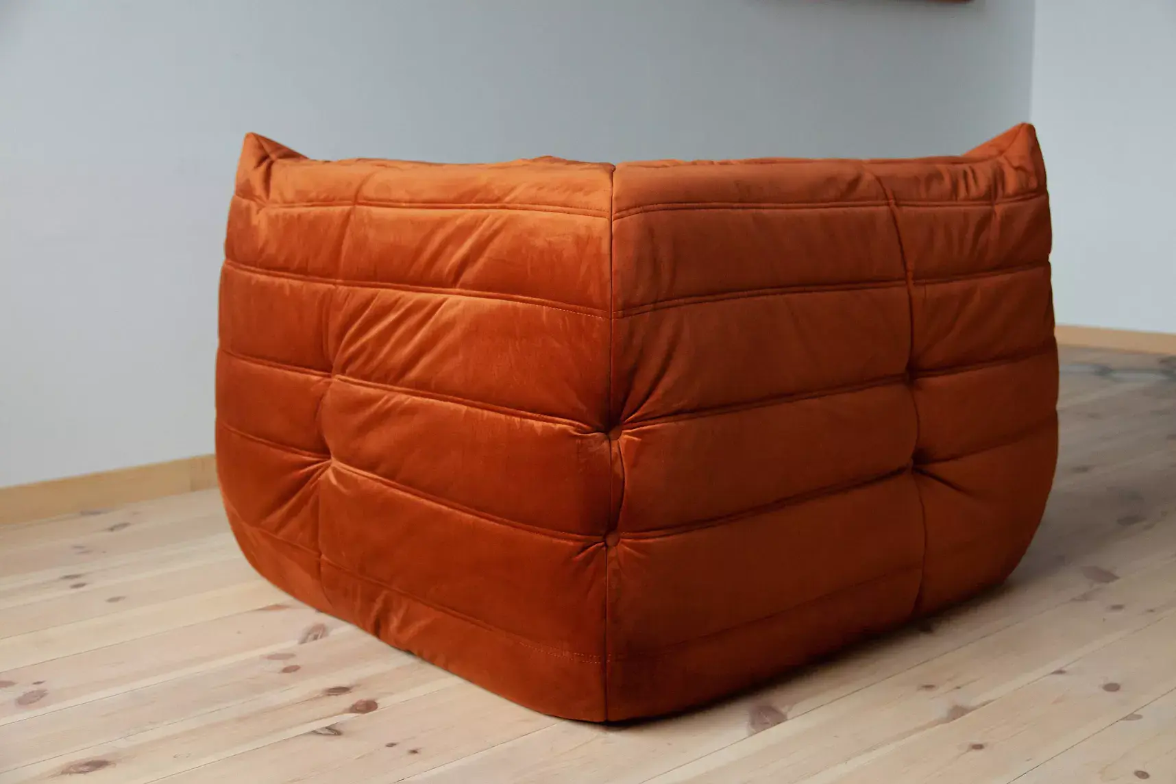Togo Lounge Set 5-pc. Velvet Amber-Orange 4