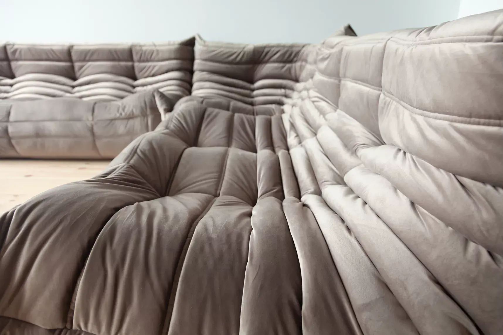 Togo Lounge Set 5-pc. Velvet Warm Grey 9
