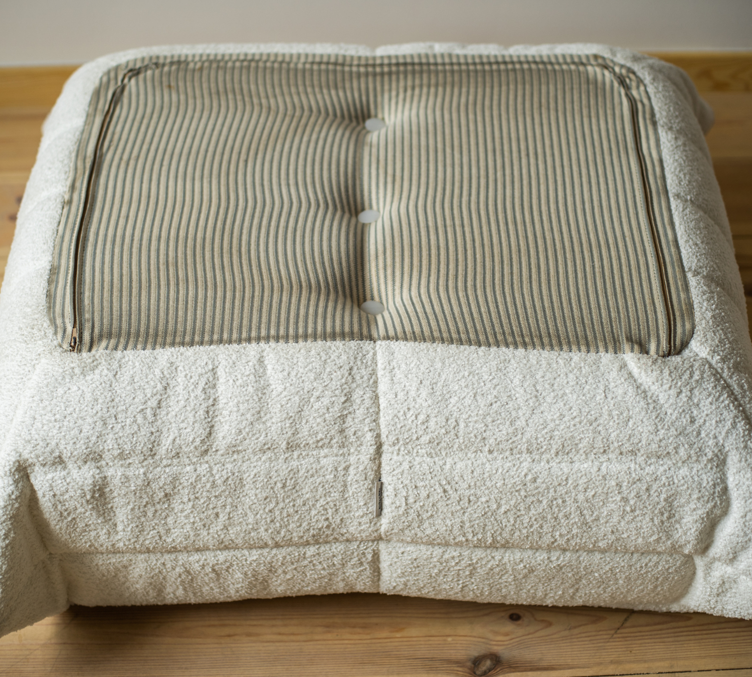 Togo Lounge Set 3-pc. Bouclé White 7