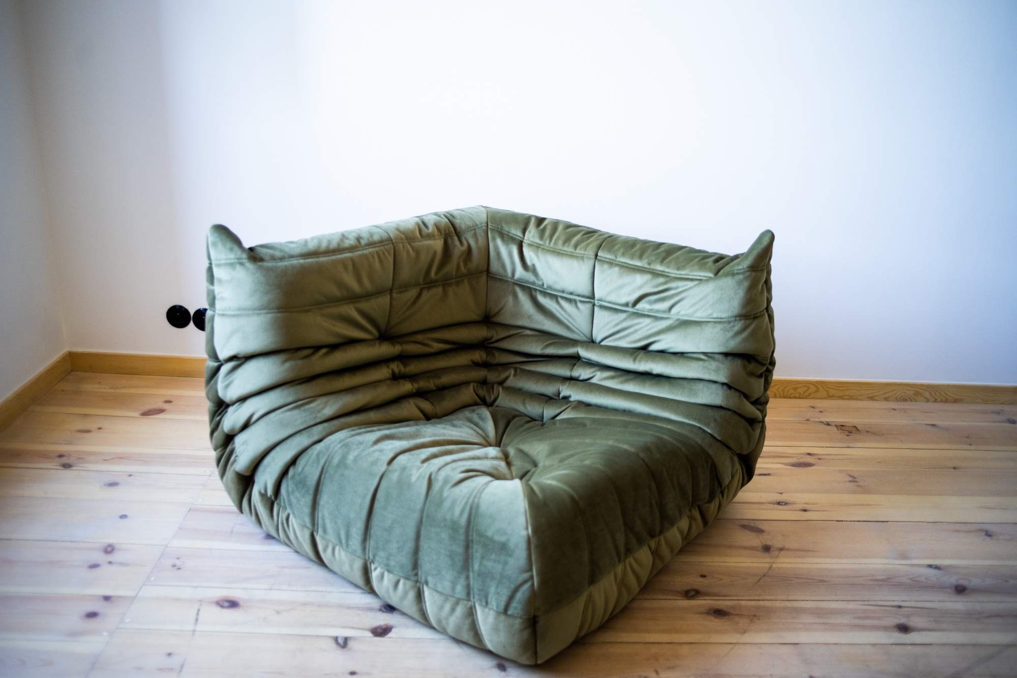 Togo Corner Sofa Velvet Khaki Green 0