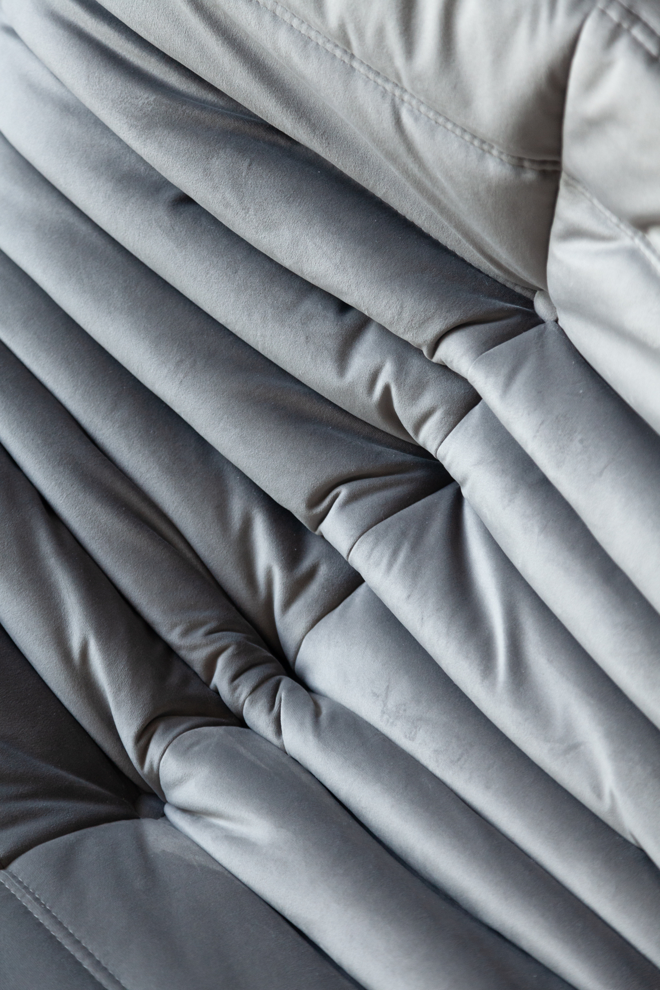 Togo Ottoman Velvet Silver Grey 7