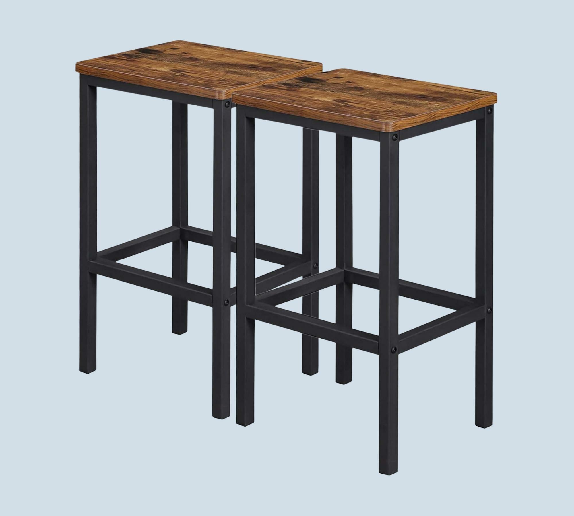 2x Bar stools in rustic look with black legs 0