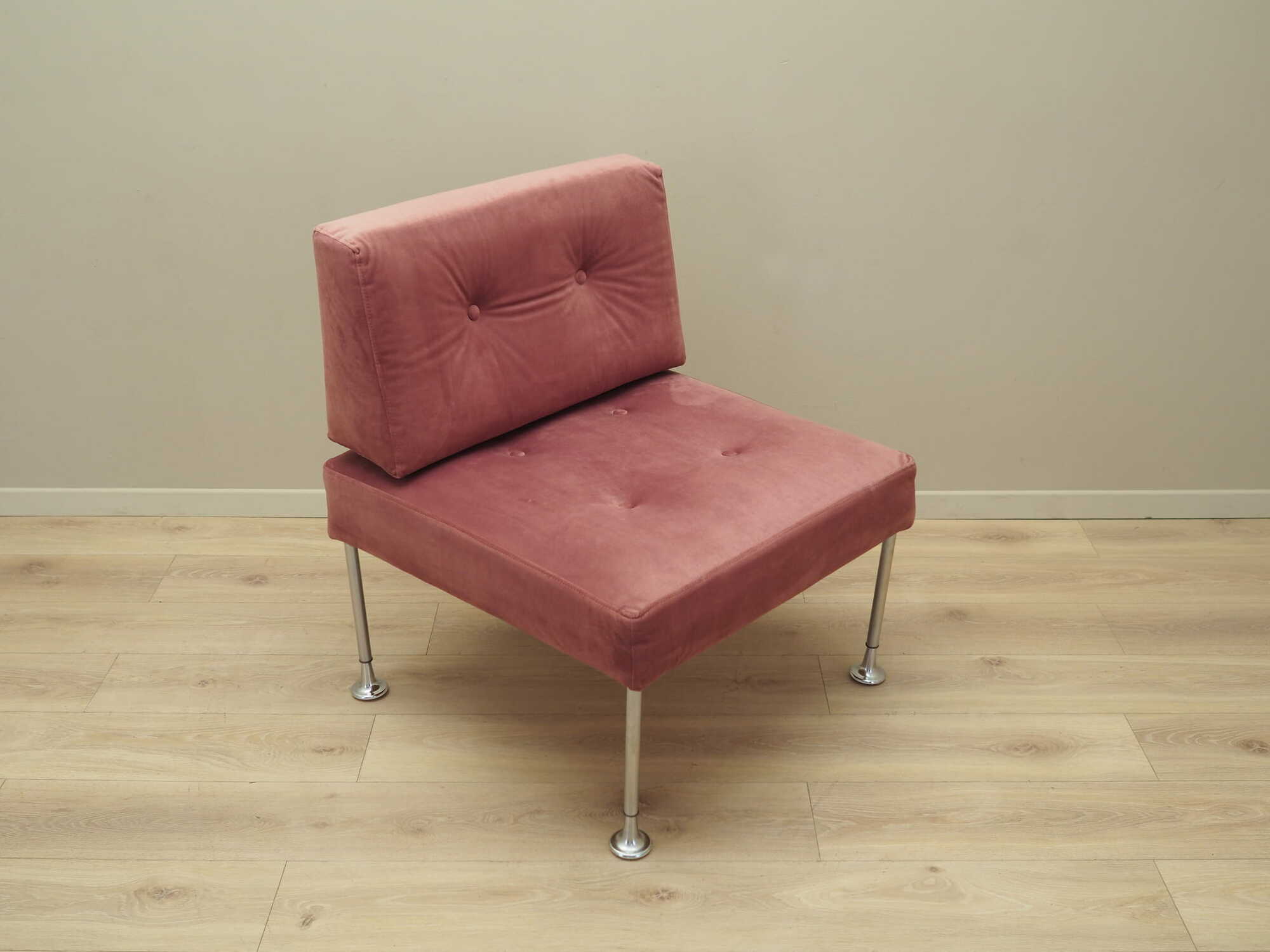 Vintage armchair velvet metal pink 1960s 9