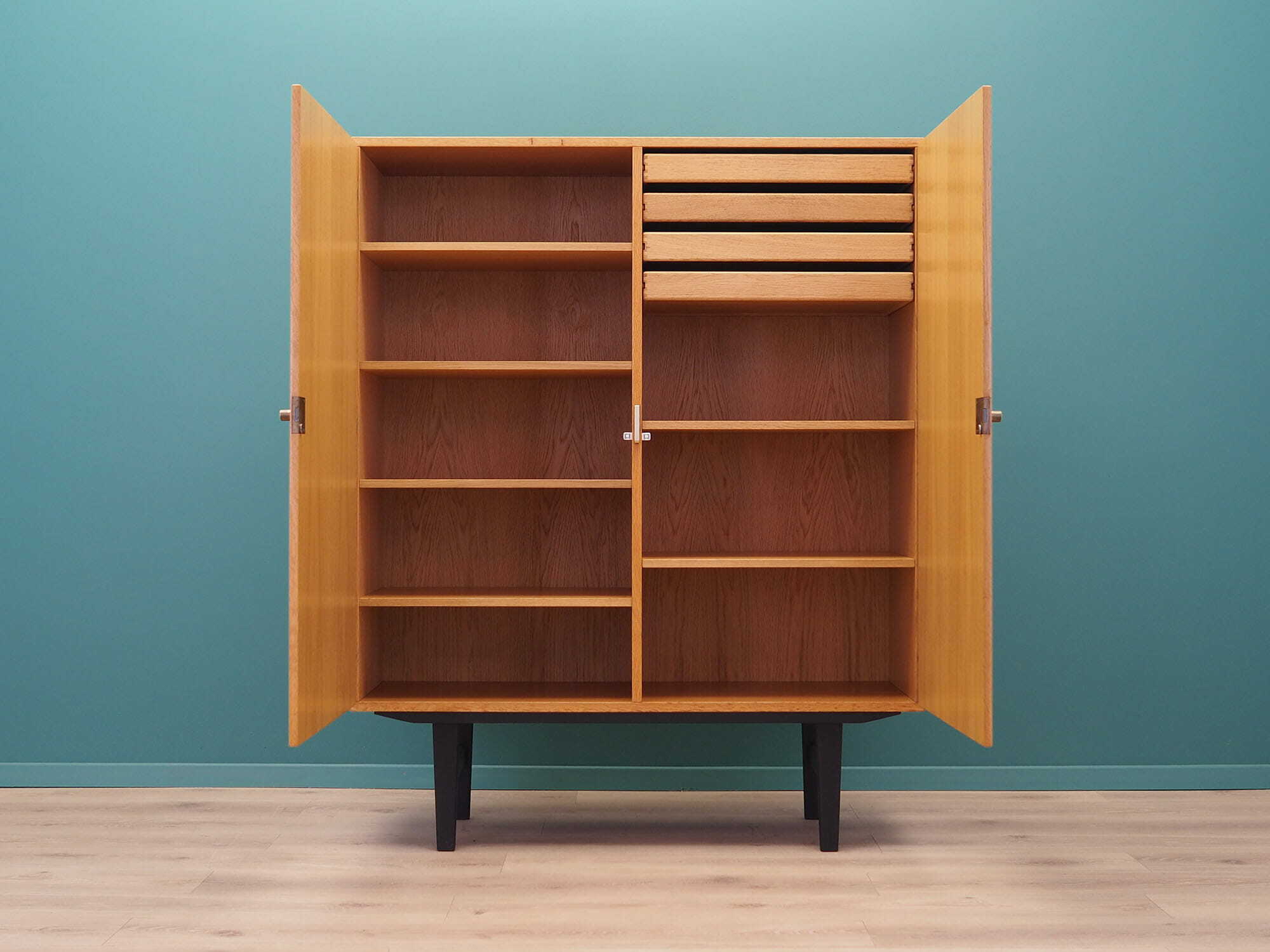 Vintage wardrobe ash wood brown 1970s 2
