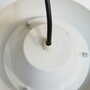 Lampada a sospensione vintage in metallo bianco anni '70 9