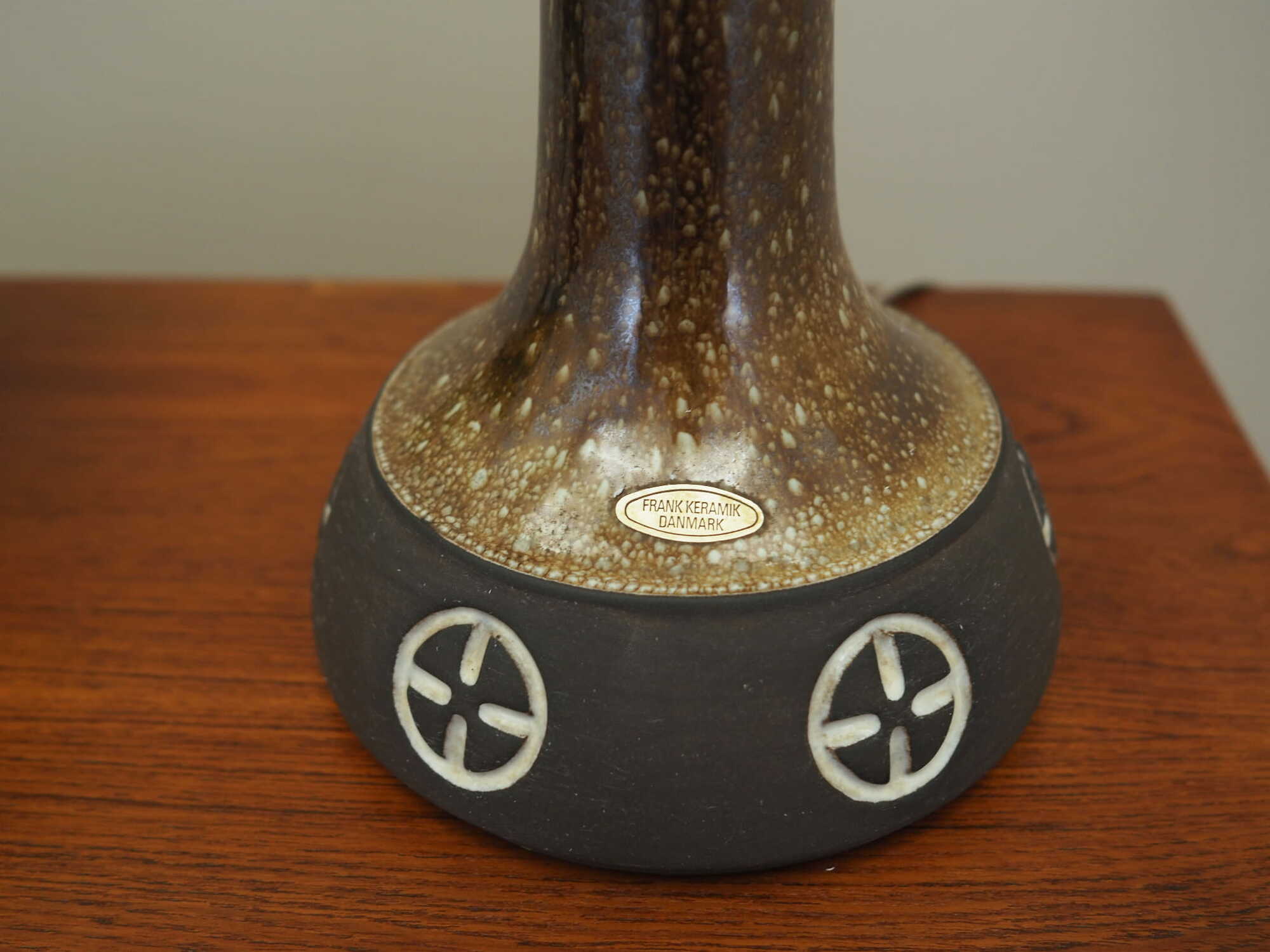 Vintage Table Lamp Ceramic Textile Beige 1960s 4