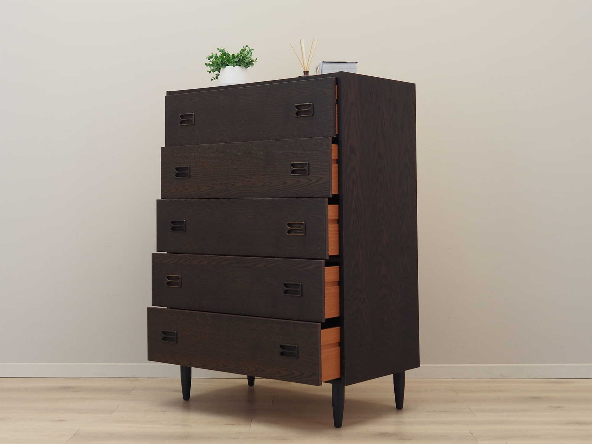 Vintage chest of drawers Oak wood Brown 1970s 2