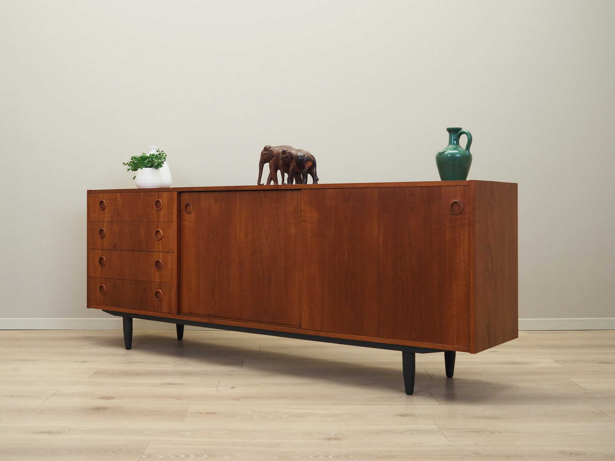 Vintage Sideboard Teakholz Braun 1970er Jahre 3