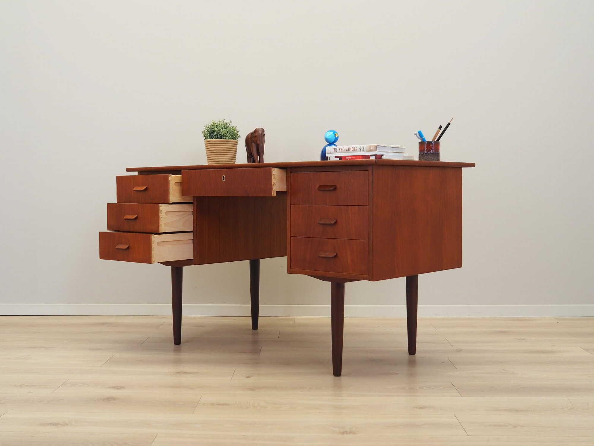 Vintage Teakwood Desk Brown 1970s 3