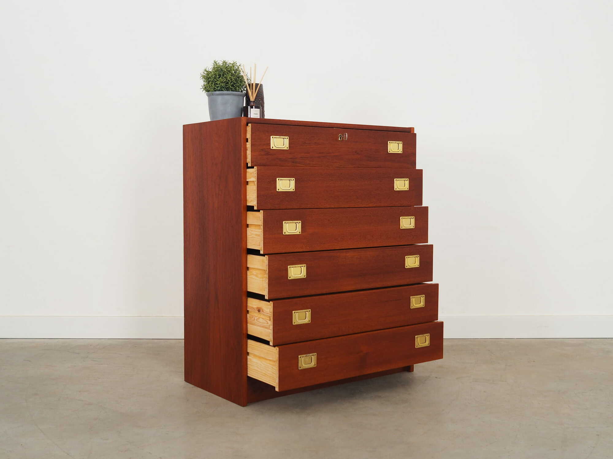 Vintage Chest of Drawers Teak Wood Brown 1960s 3