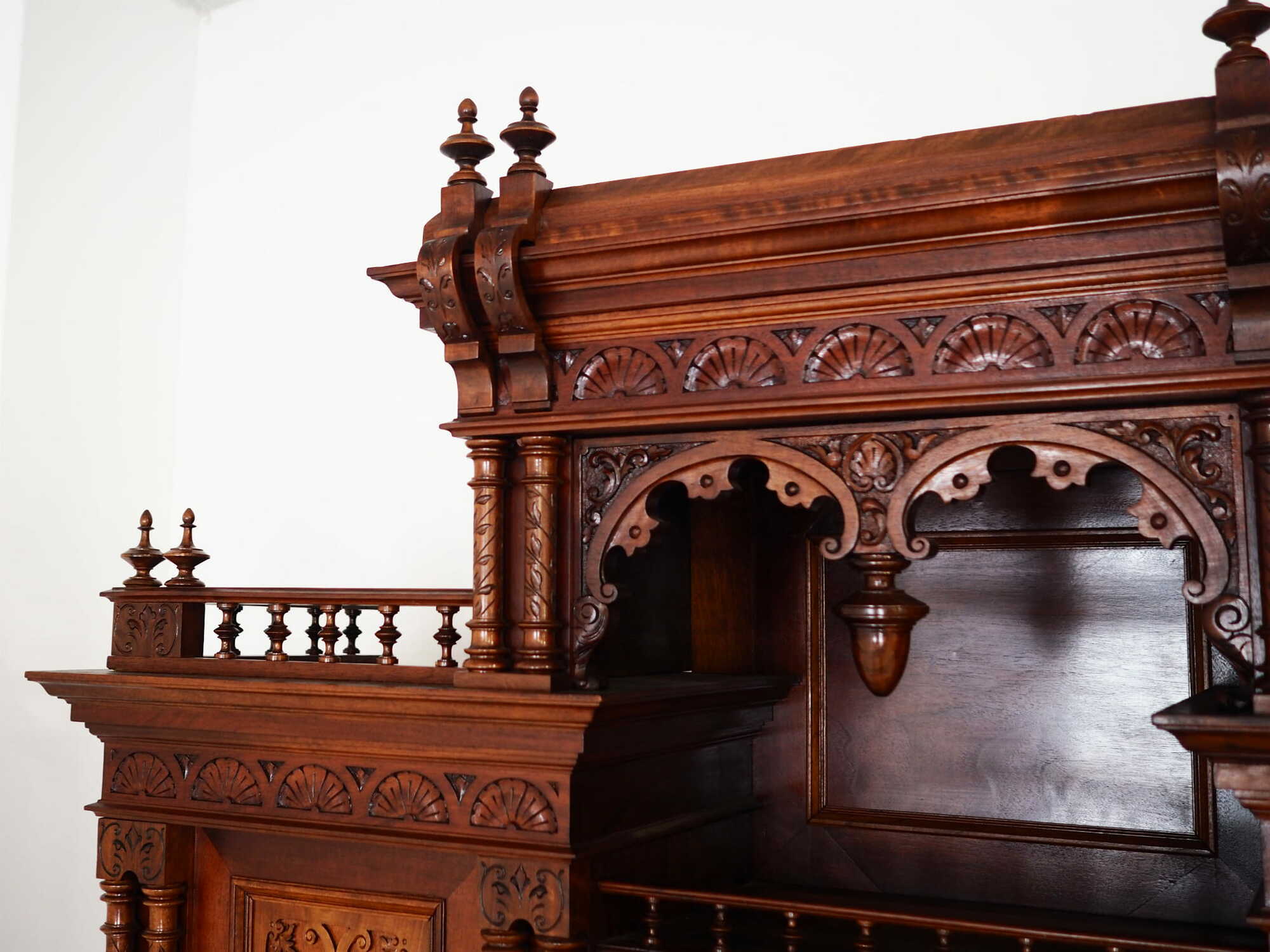 Vintage cabinet oak wood brown 9