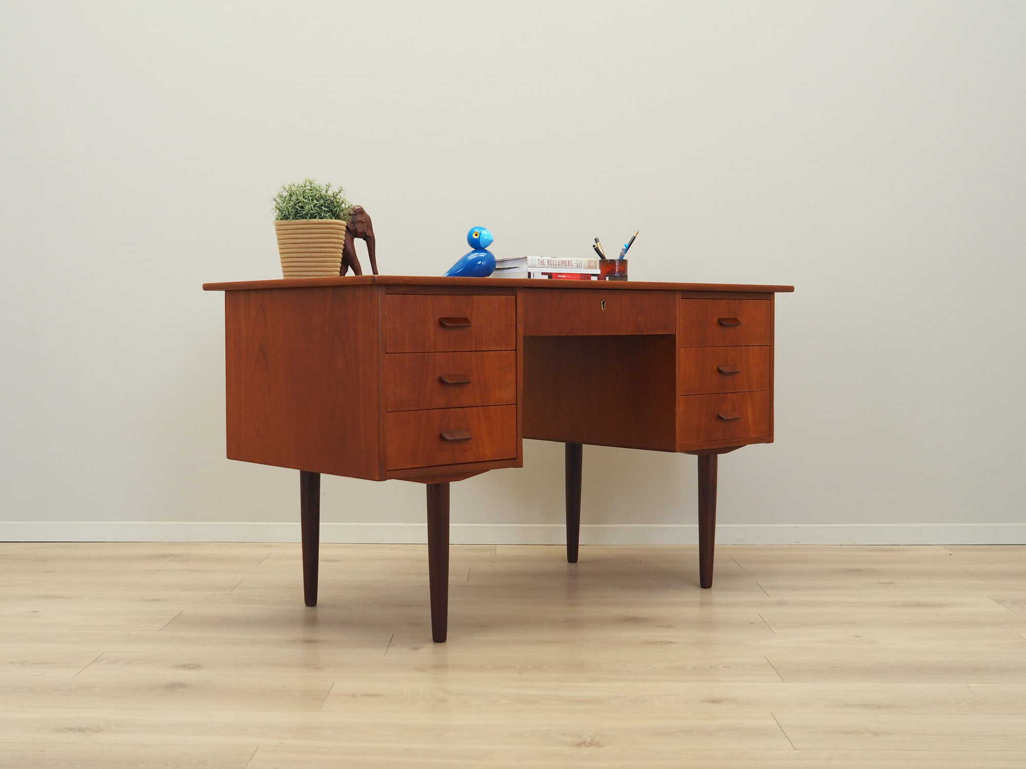 Vintage Teakwood Desk Brown 1970s 4