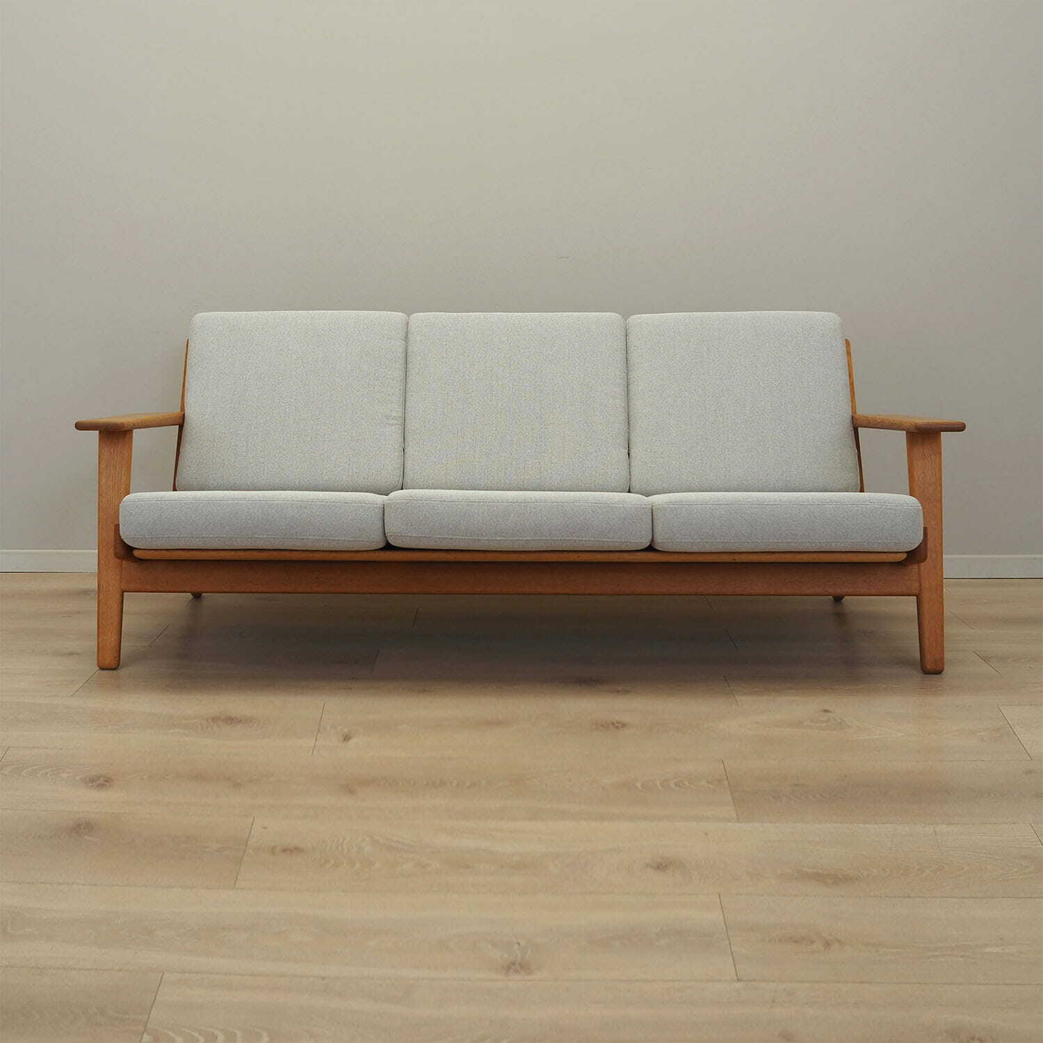 Divano in legno grigio anni '60 1