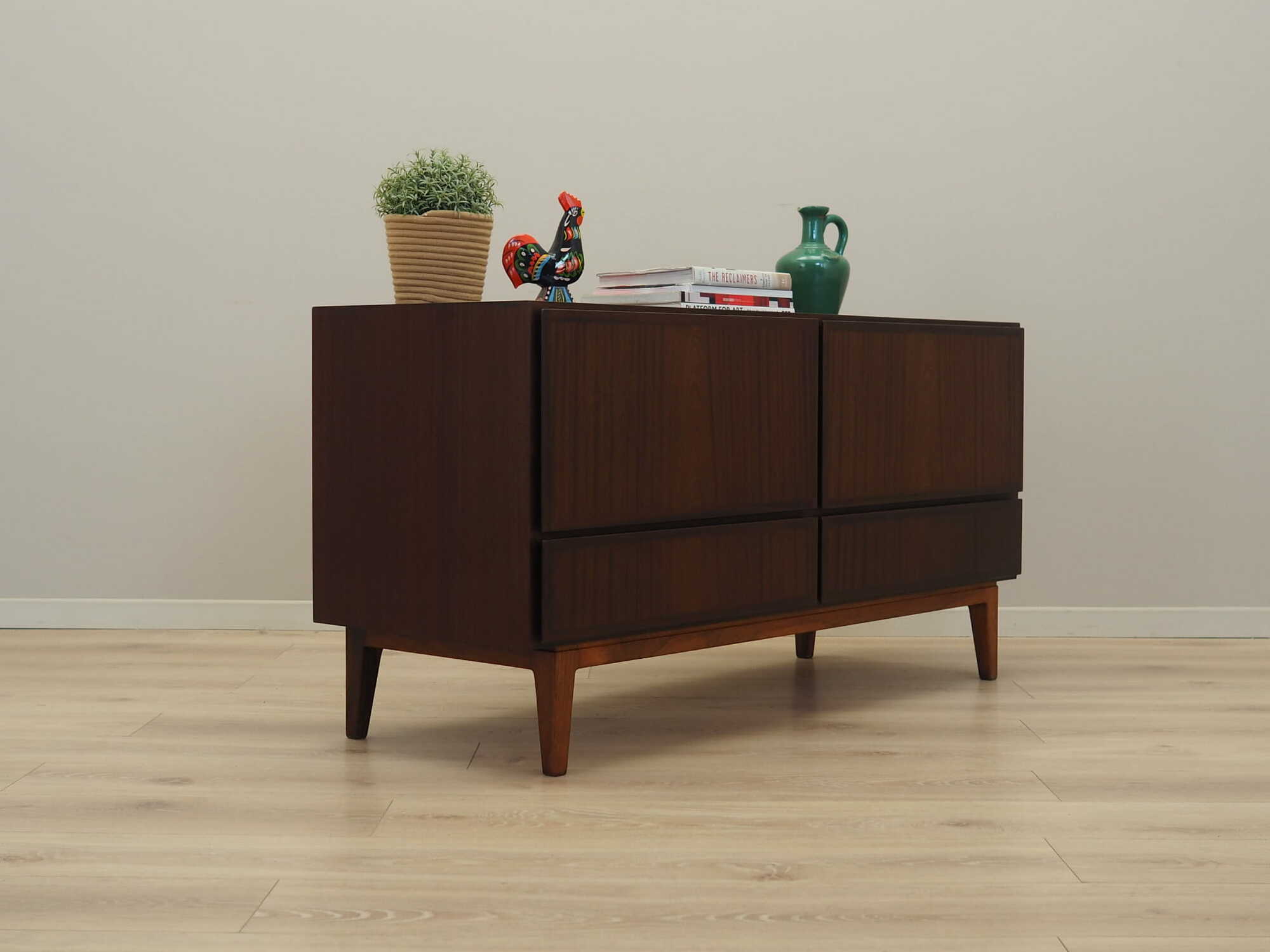 Vintage dresser mahogany brown 1970s 5