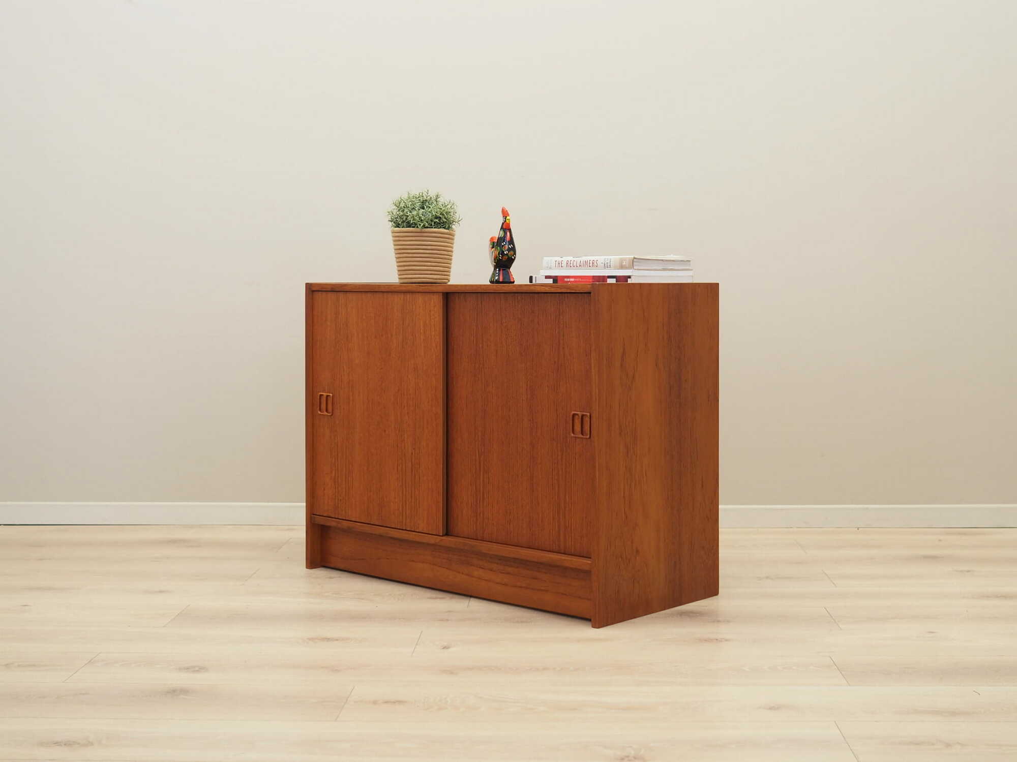 Cabinet Wood Brown 1960s 3