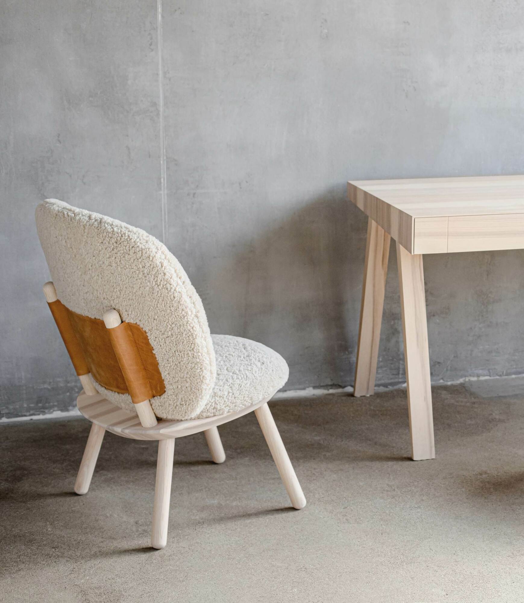 Naïve Armchair Ash wood Sheepskin Natural 6