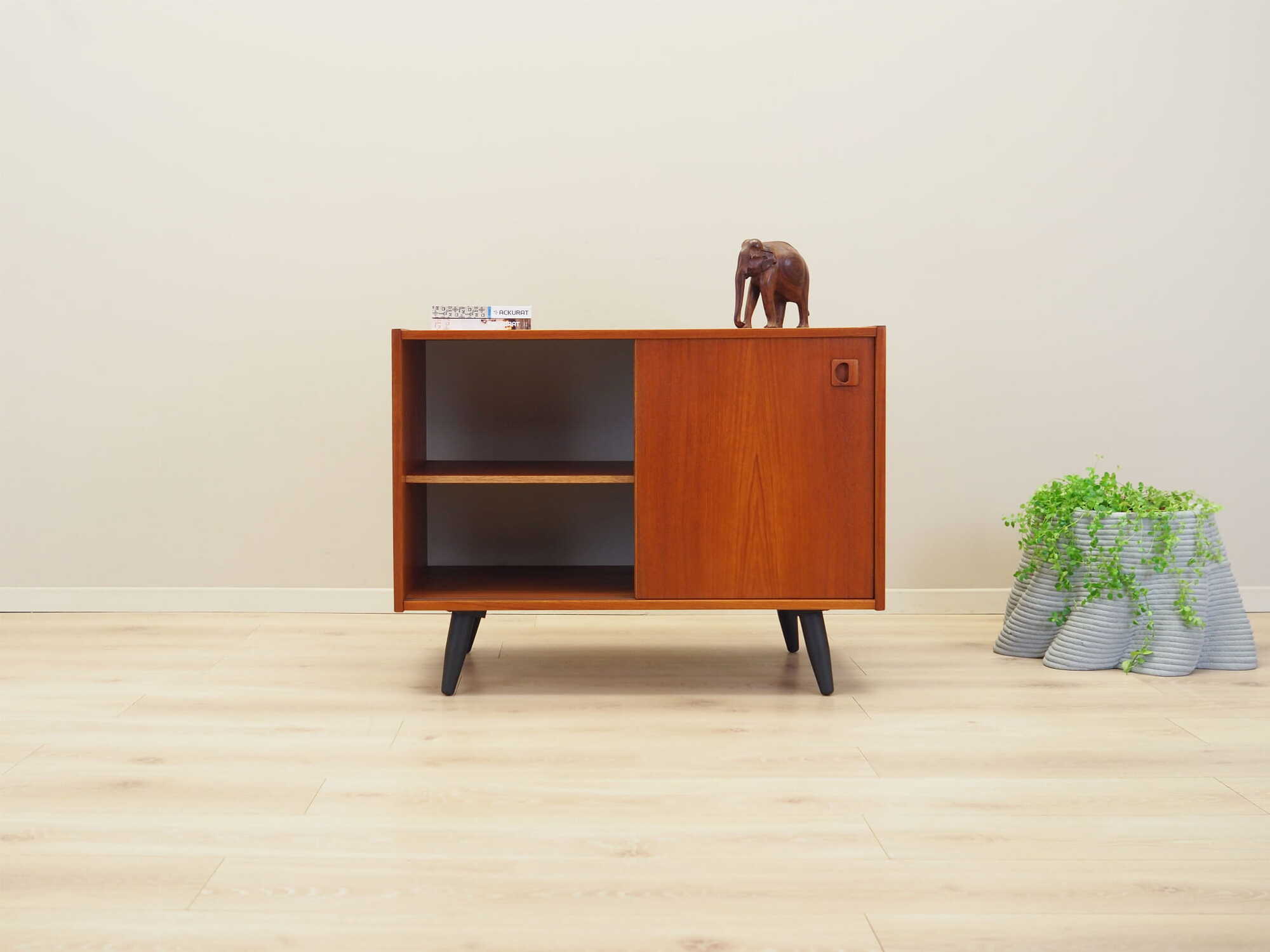 Vintage cabinet Teak wood brown 1970s 2