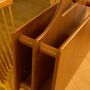 Mid-Century Zeitungsständer aus Holz 4