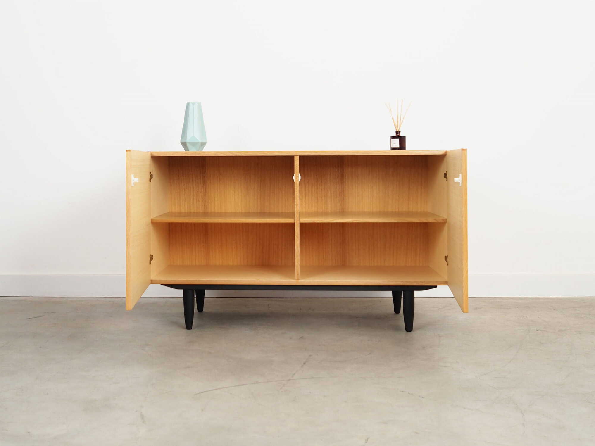 Vintage Armadio Legno Naturale Anni '70 2