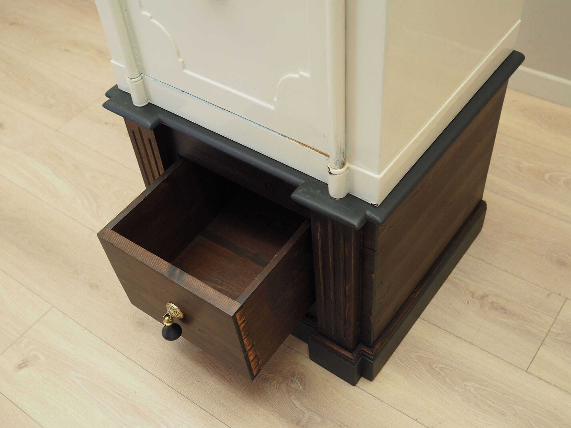Vintage safe steel wood cream 1950s 6