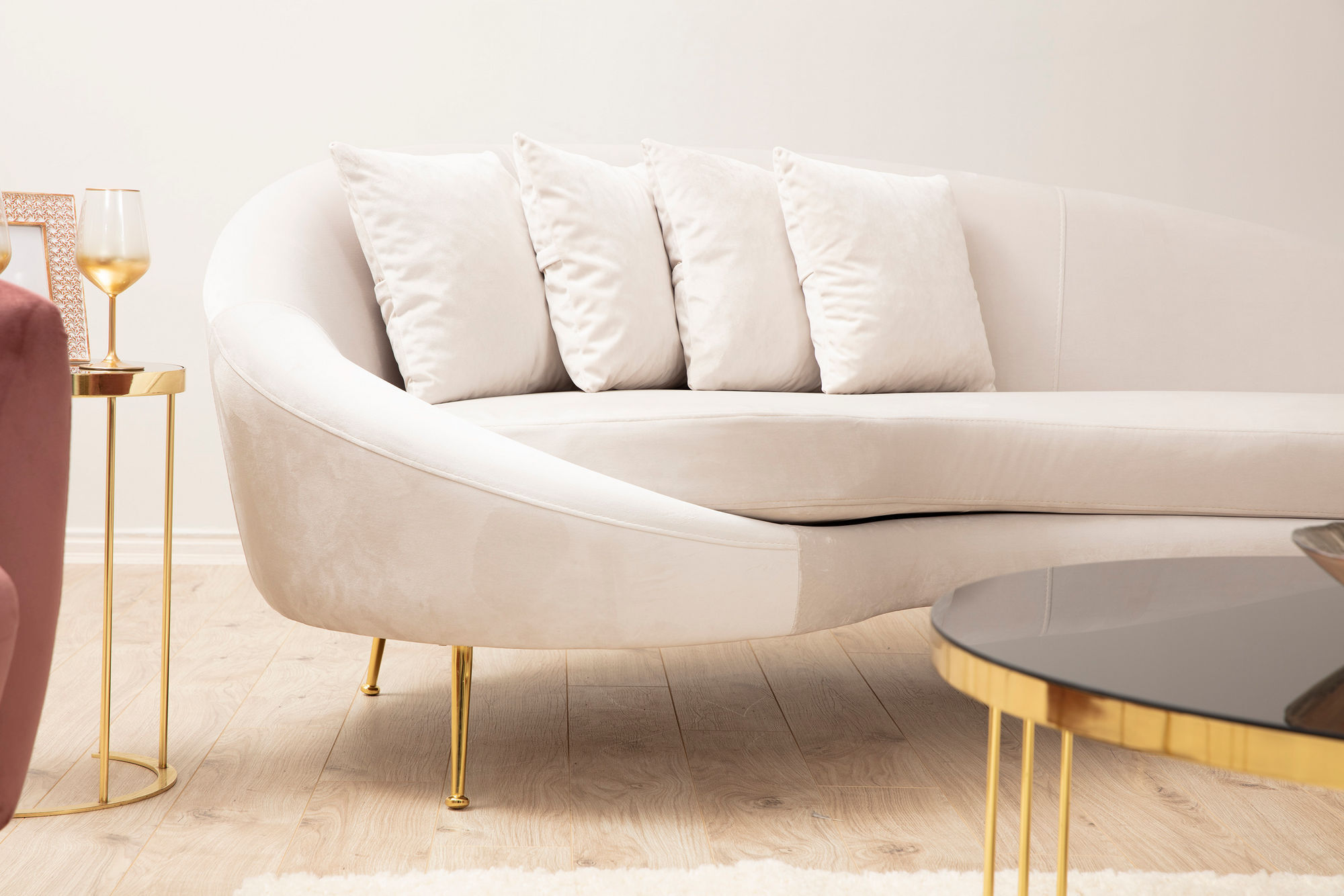 Elegant sofa 3-seater Beige 1