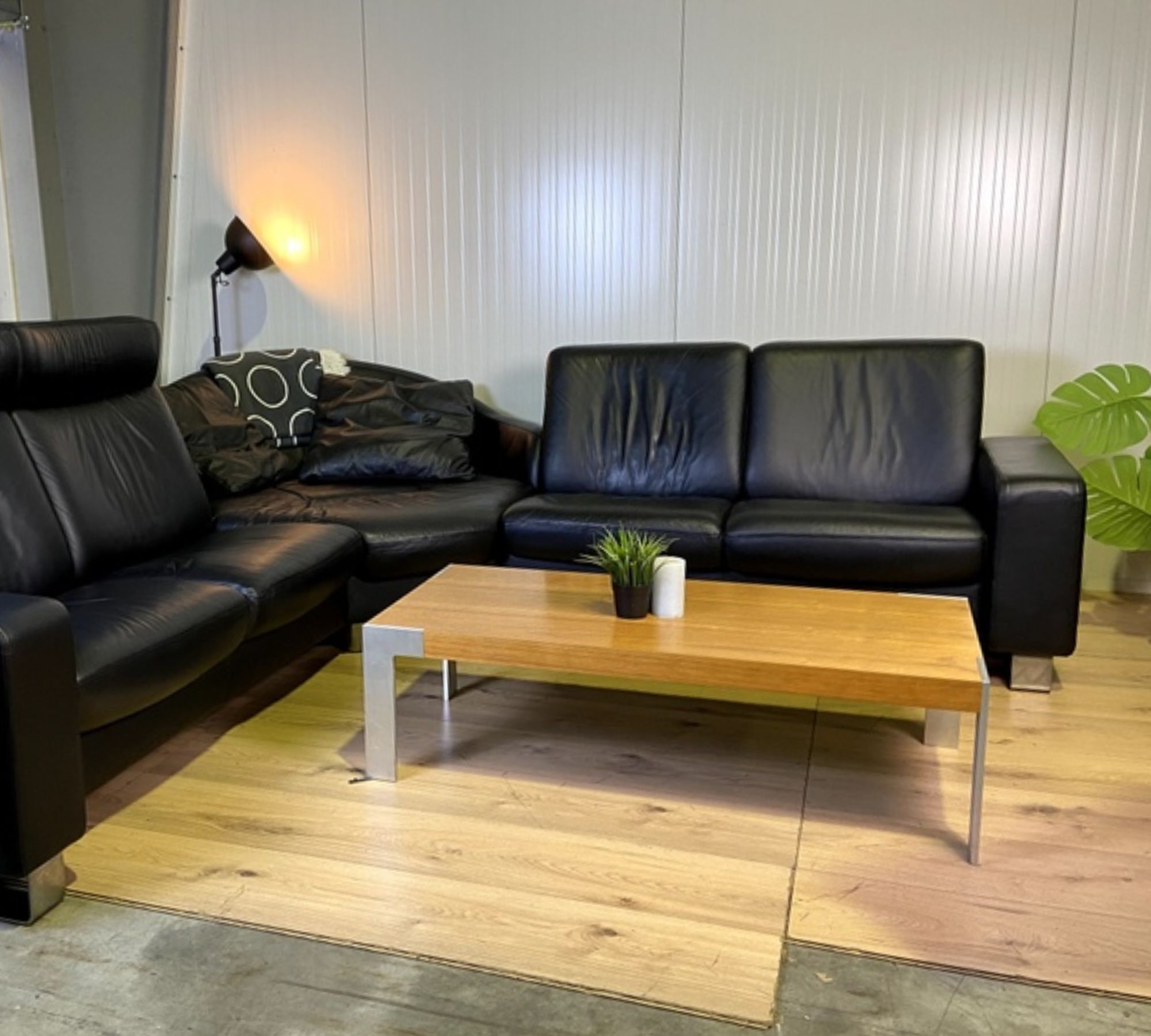 Arion Leather Sofa Black 0