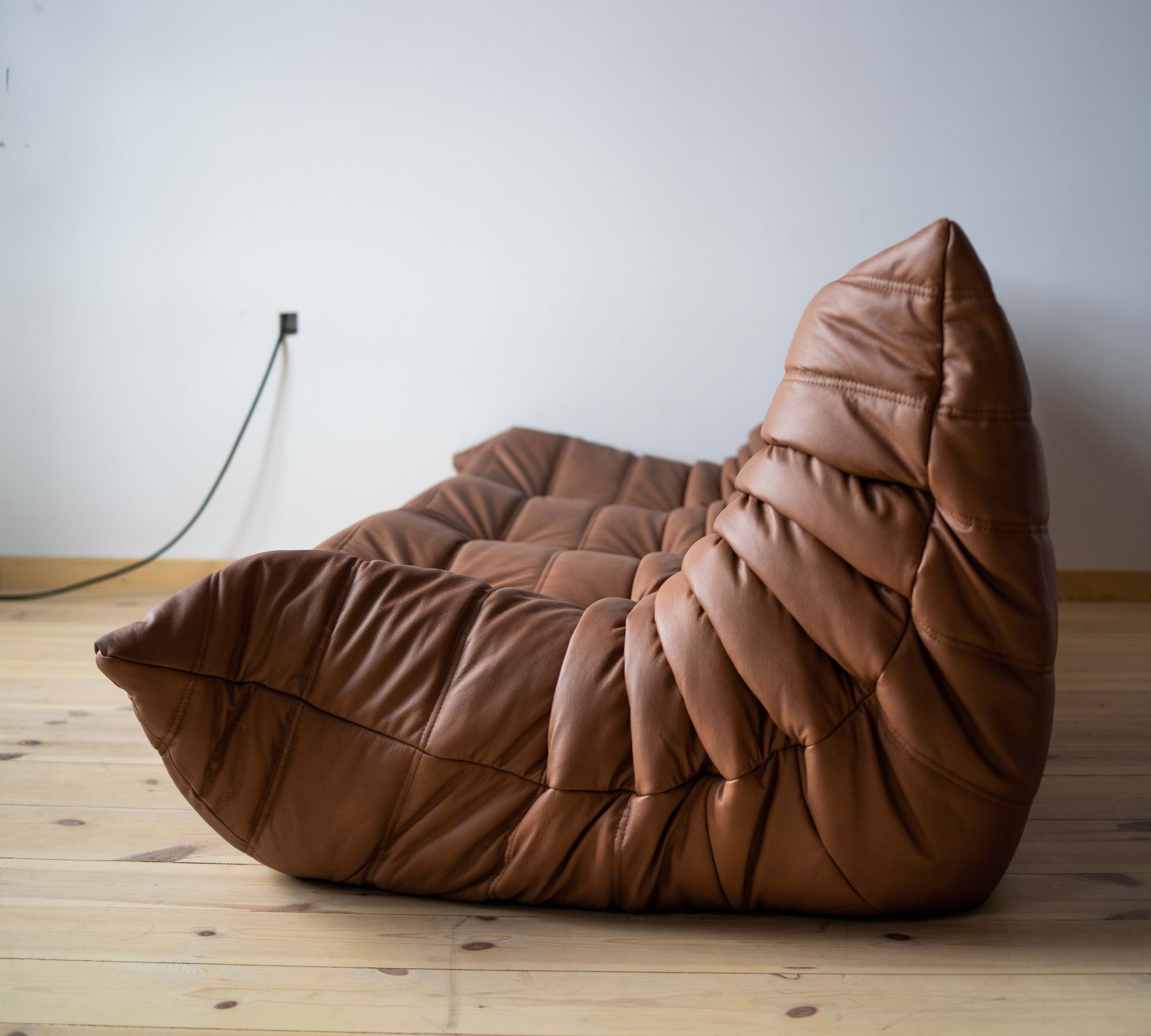 Togo Sofa 3-seater Smooth leather Folk Brown 2