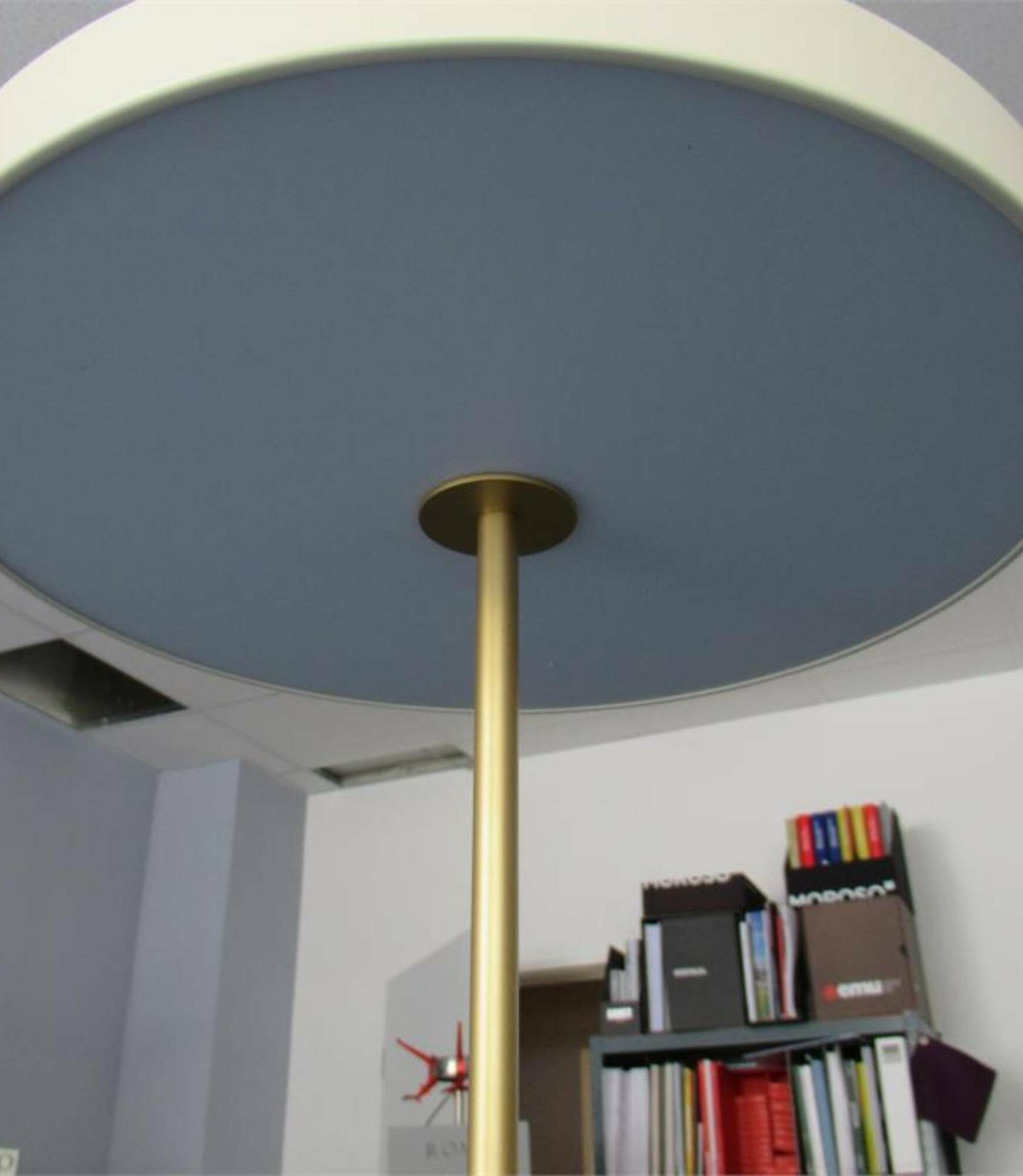 LED Stehlampe Umage Asteria Stahl Weiß 2