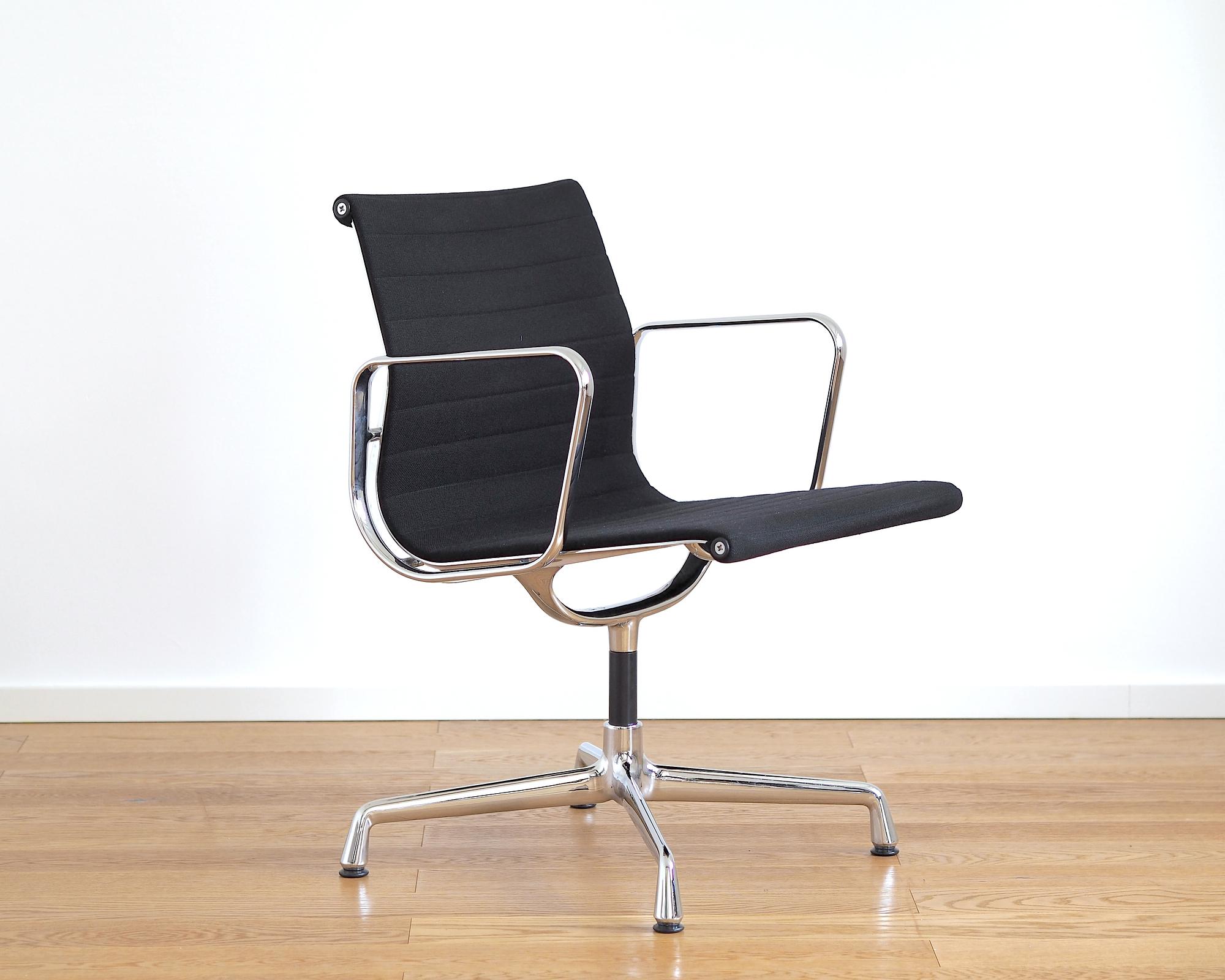 Aluminium Chair EA 107 Hopsack Black 3