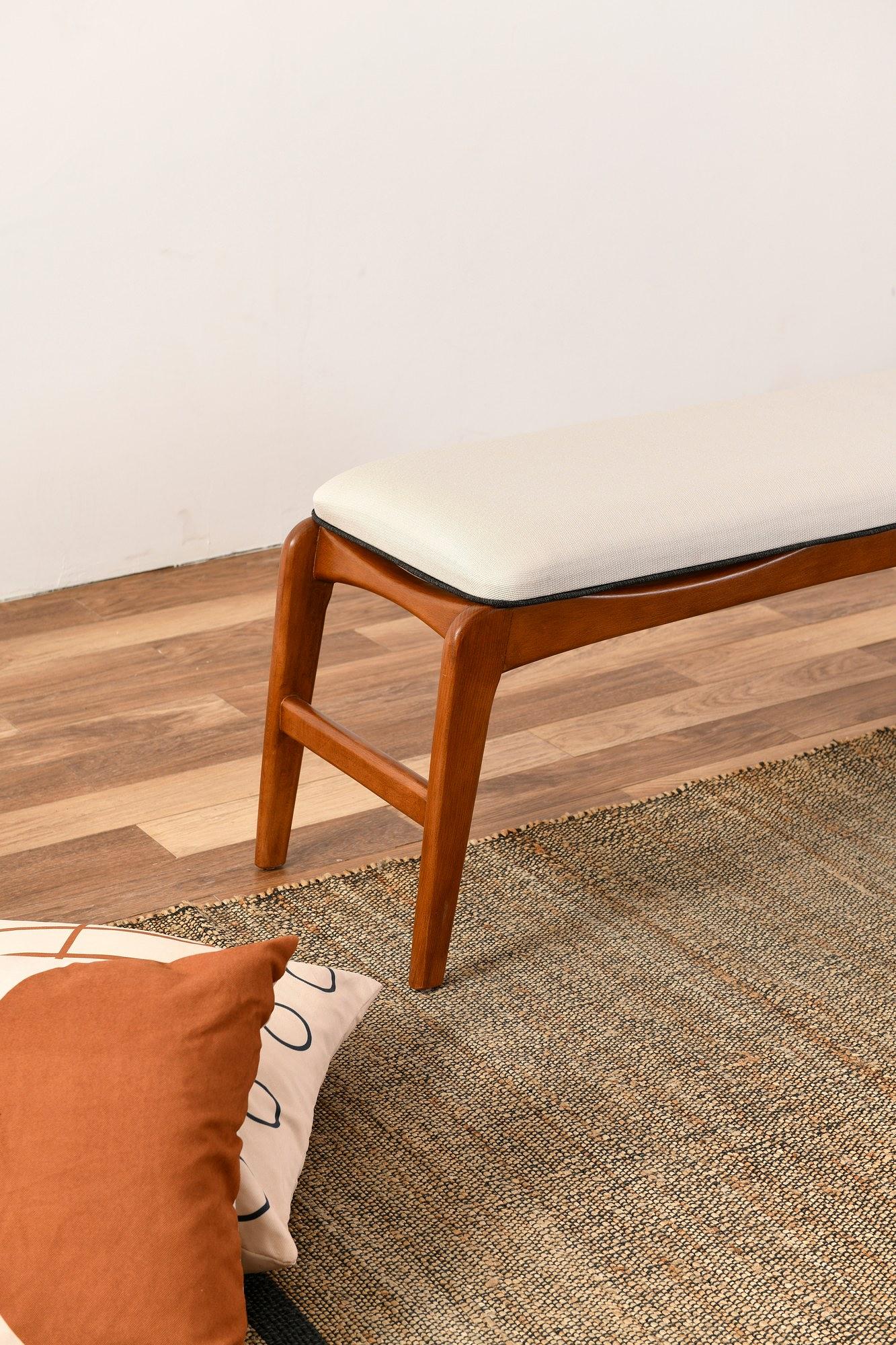 Touch Bank Walnut Brown 2