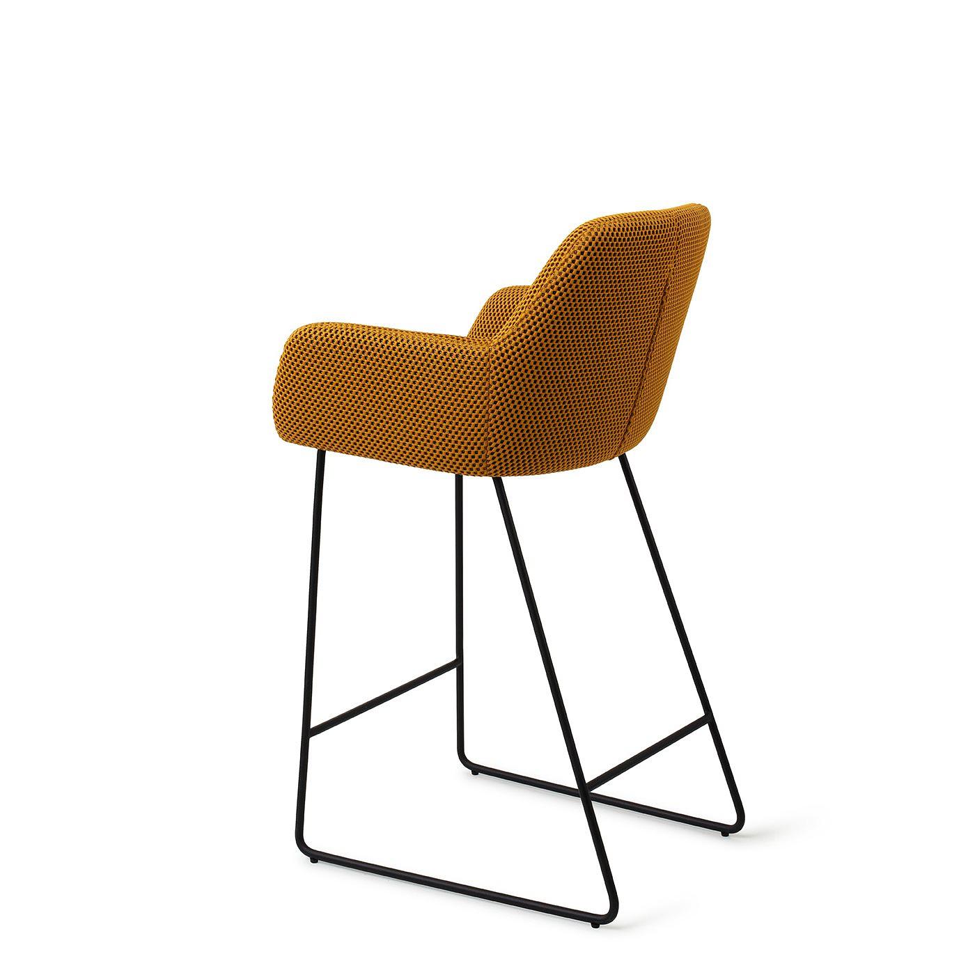 Hiroo Bar stool Slide Counter L Groovy Garam 2