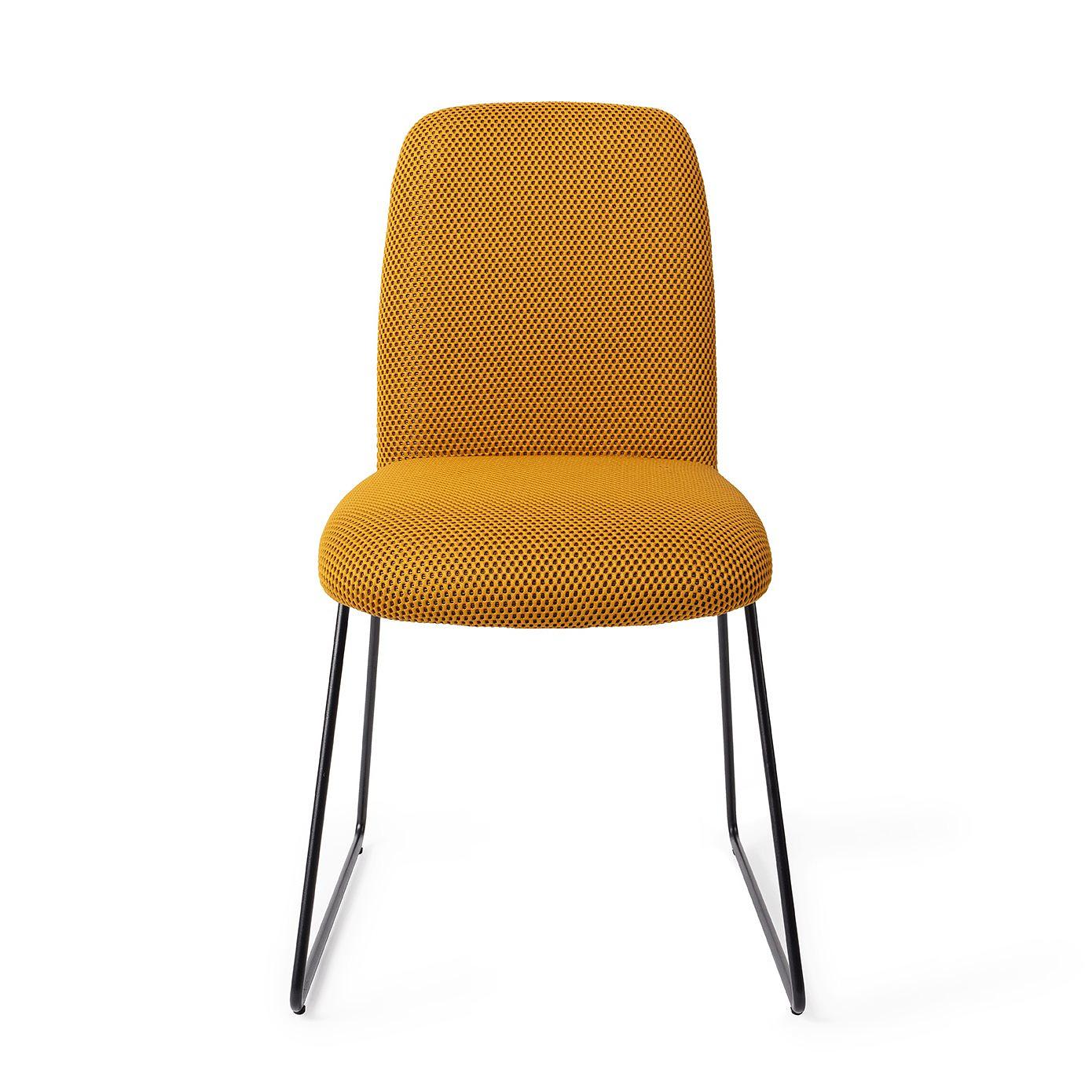 Taiwa Dining chair Slide Groovy Garam 3