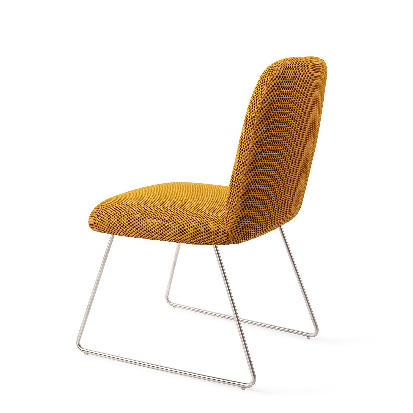 Taiwa Dining chair Slide Groovy Garam 2