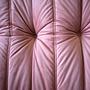Set Poltrona e Pouf Togo Velluto Rosa Perla 8