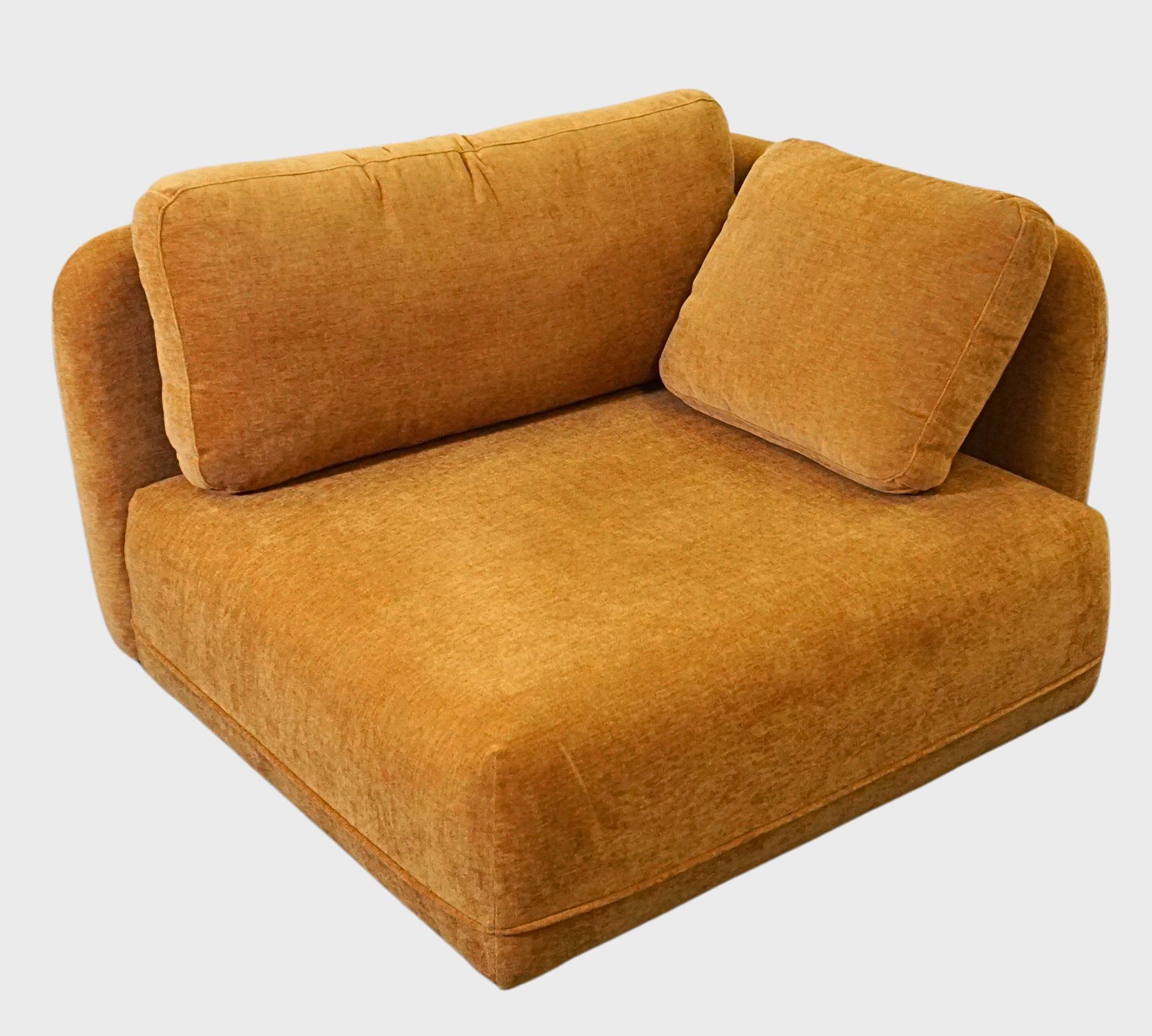 Ellis 1-seater module removable armrest Danny Amber 5