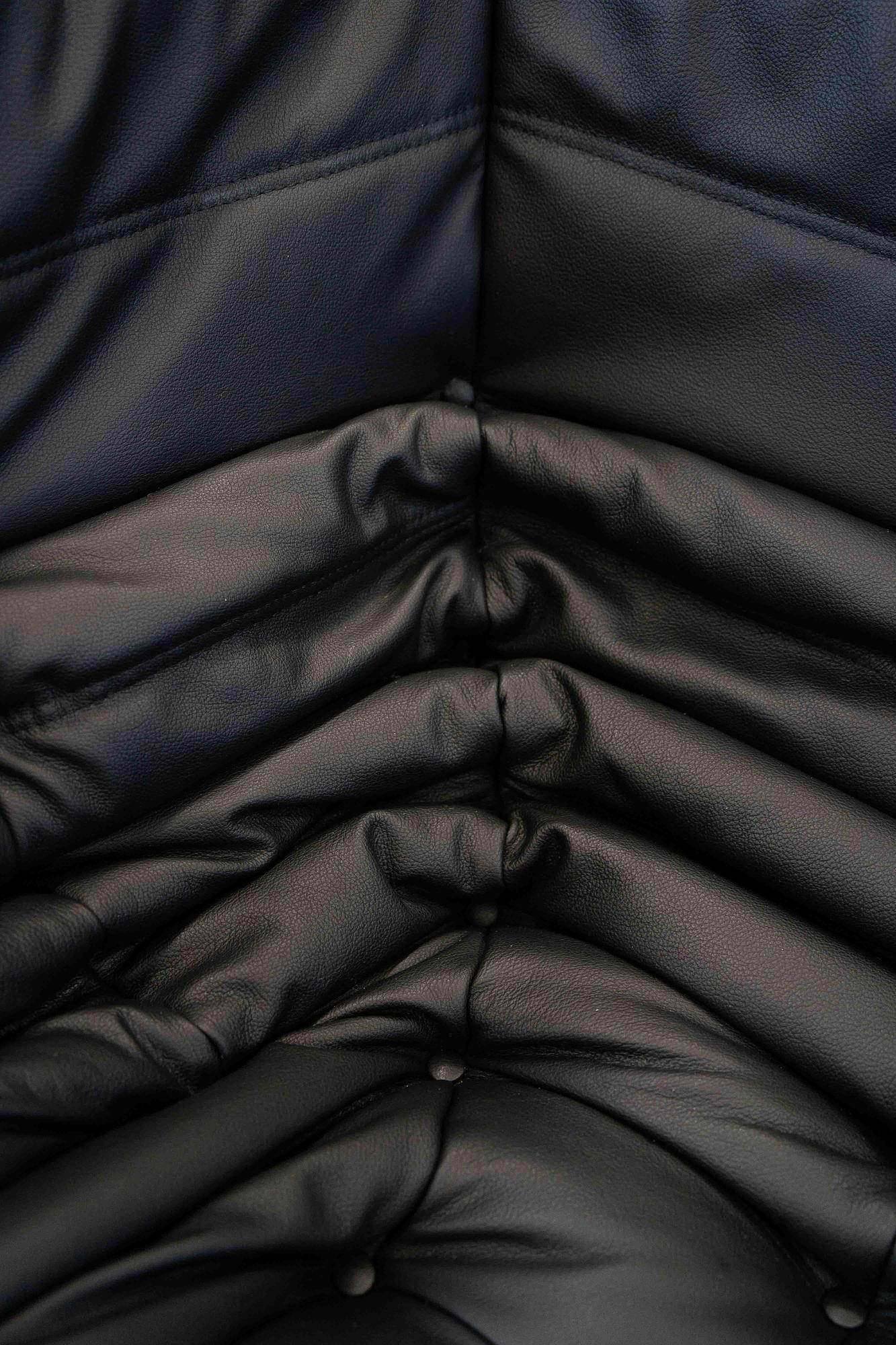 Togo Sofa 2-seater with armrest Madras leather Black 6