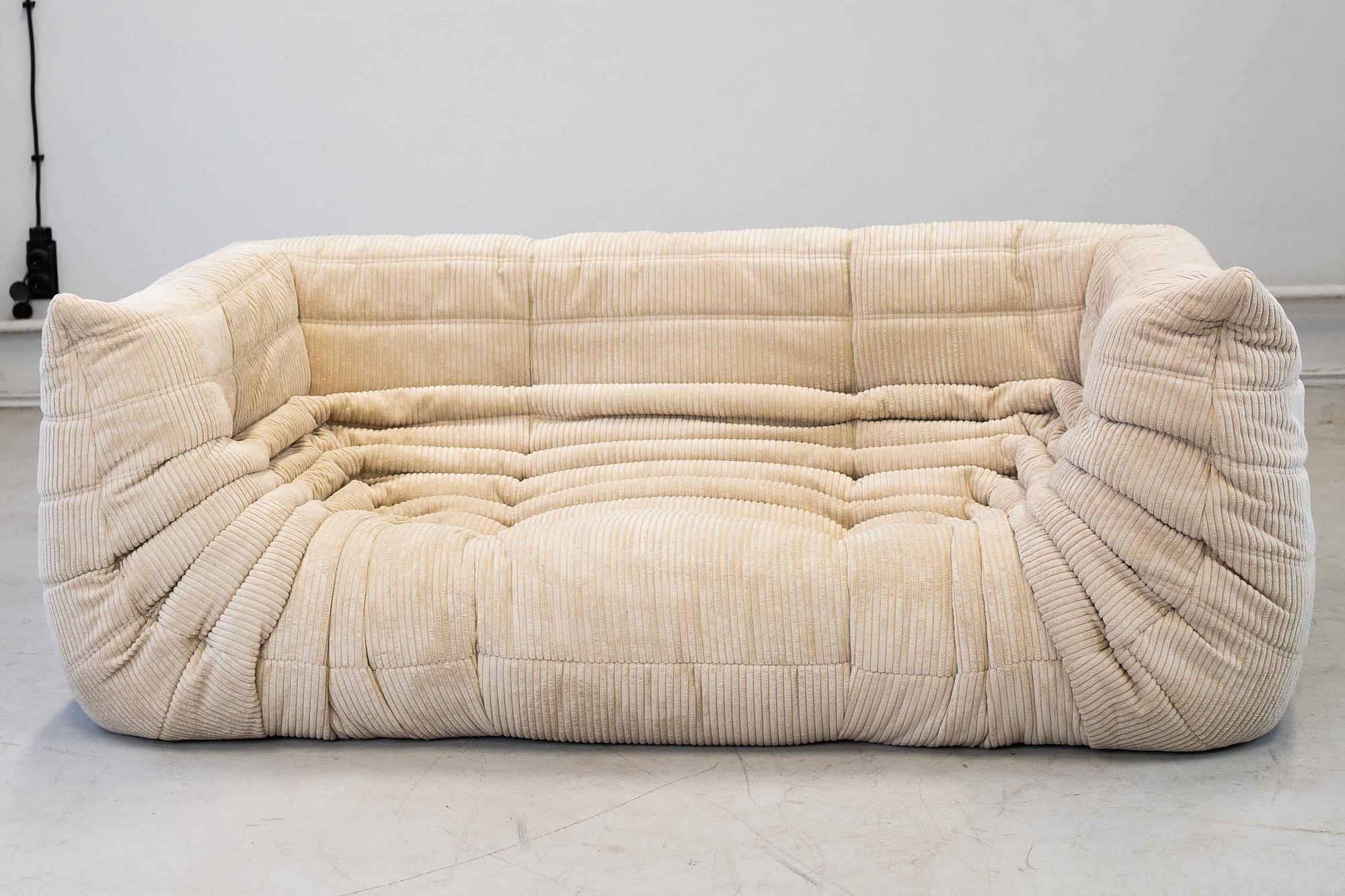 Togo Sofa 2-seater with armrest Cord Beige 0