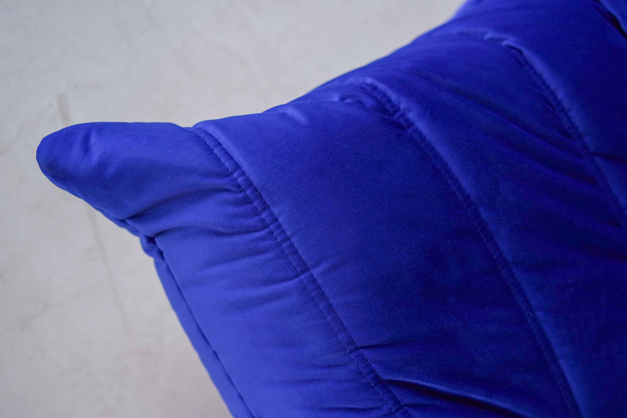 Togo Sofa 3-seater Velvet Cobalt Blue 6